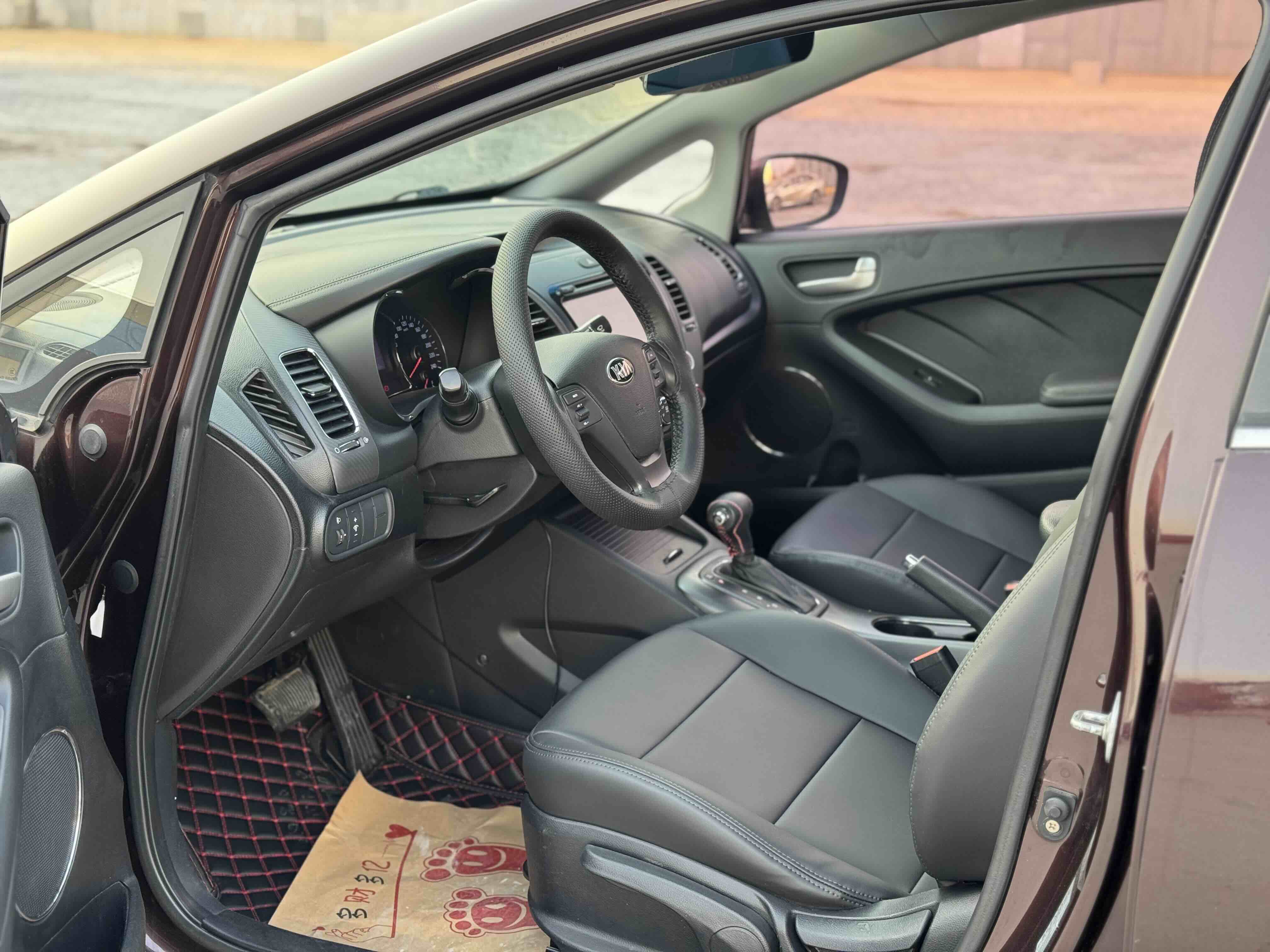 Kia K3 2014 #8 Kia K3 2014 car image #8