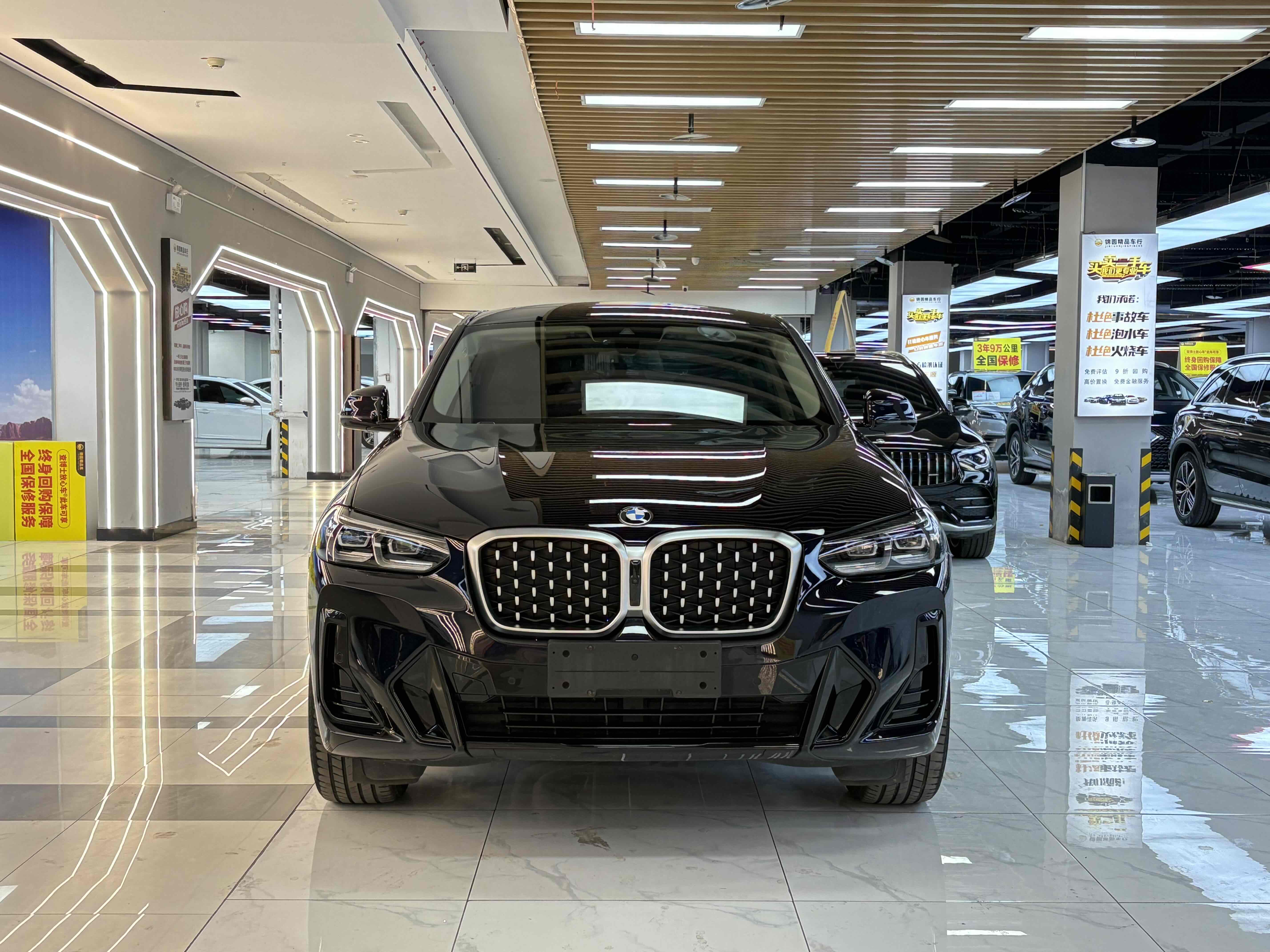 BMW X4 2024 صورة سيارة #8