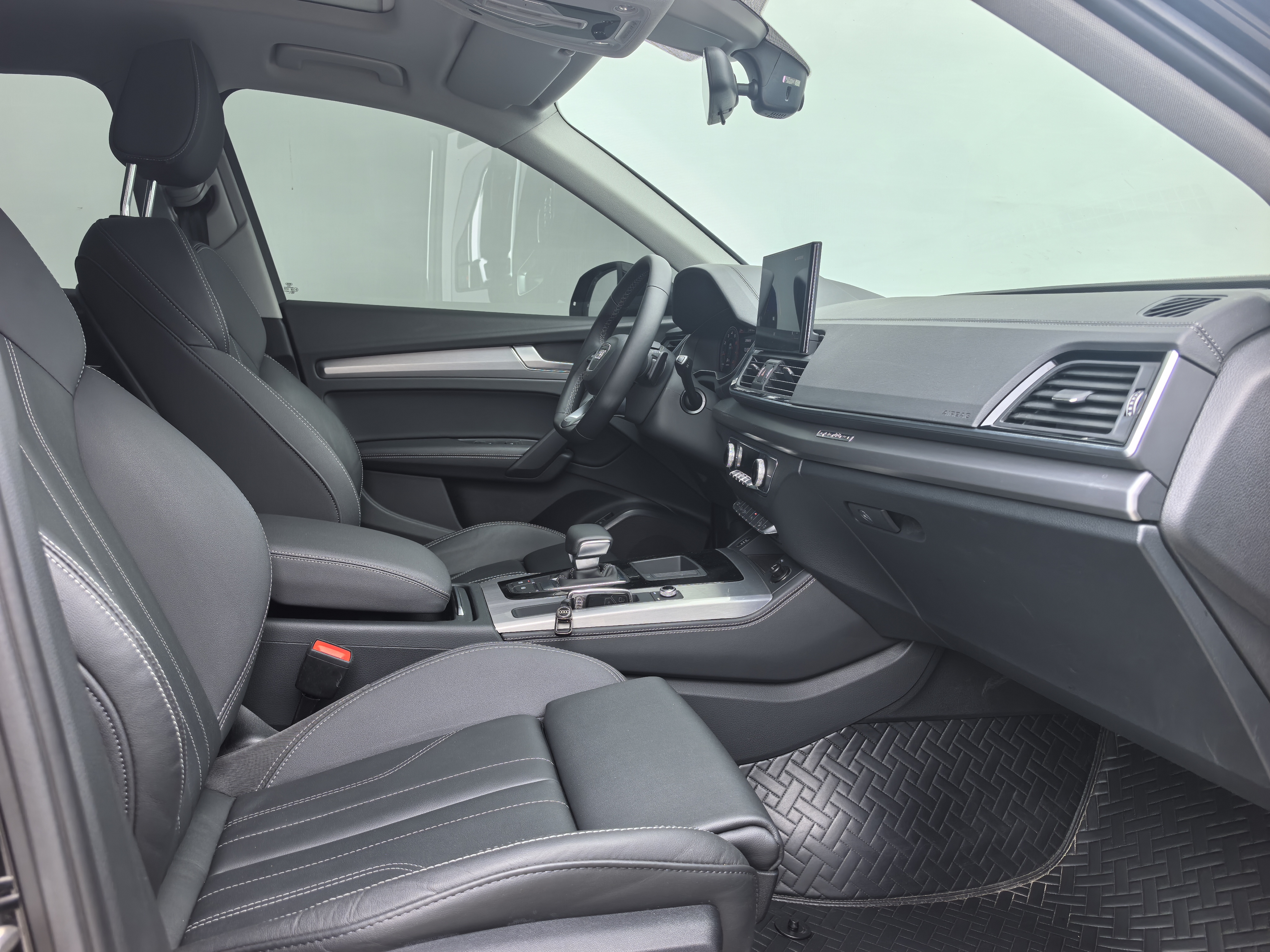 Audi Q5L 2022 imagem de carro #8