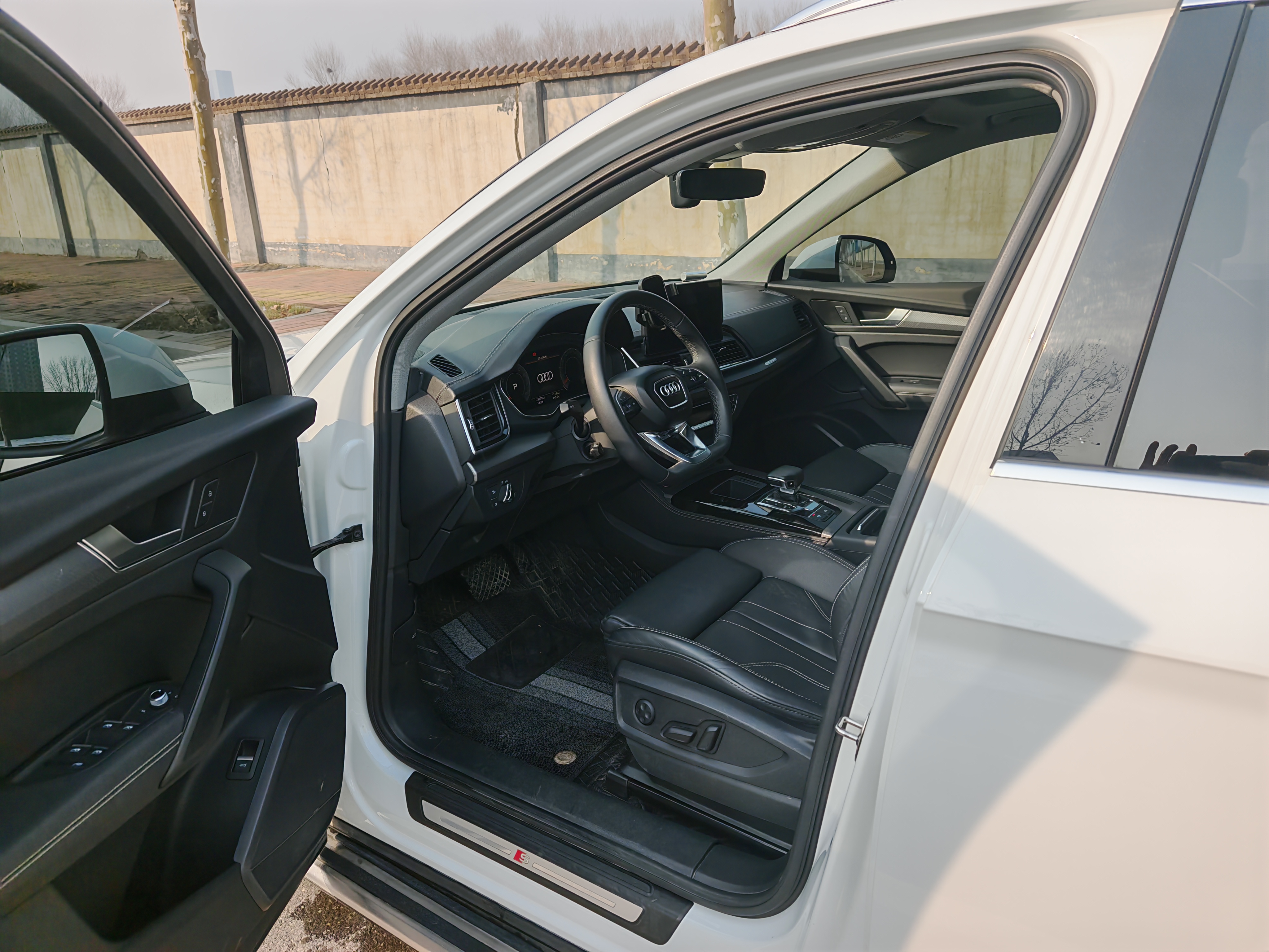 Audi Q5L 2022 car image #8