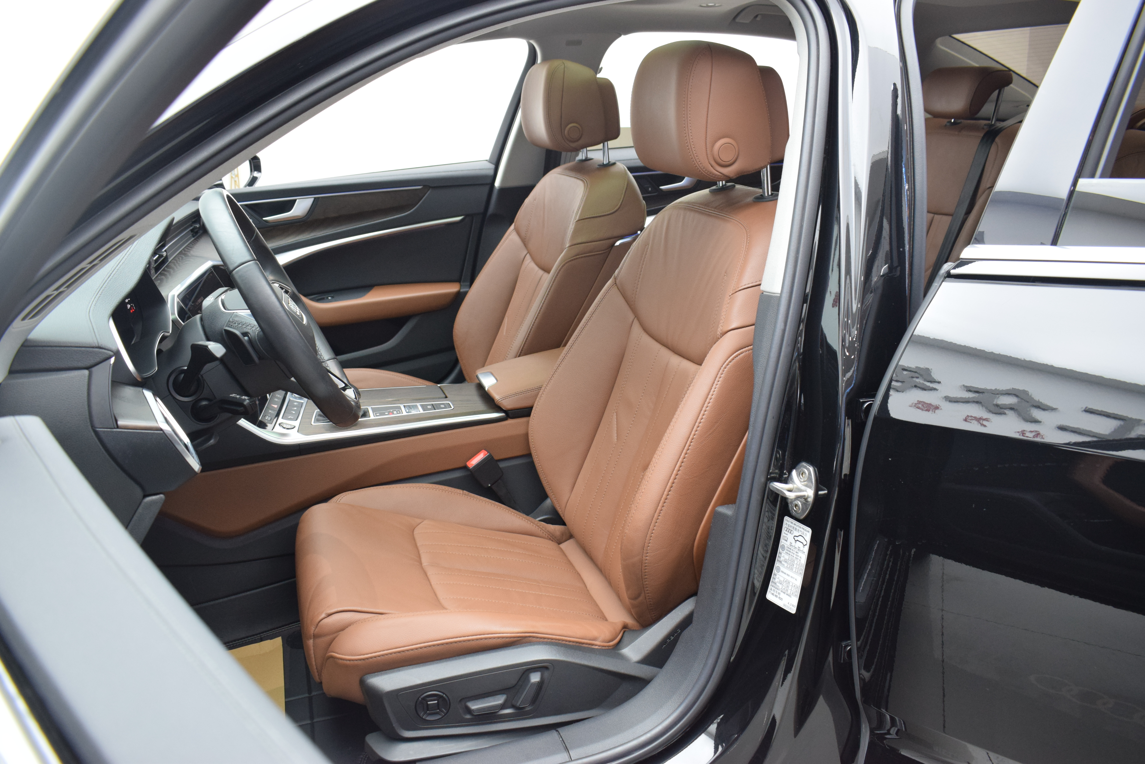 Audi A6L 2022 صورة سيارة #8