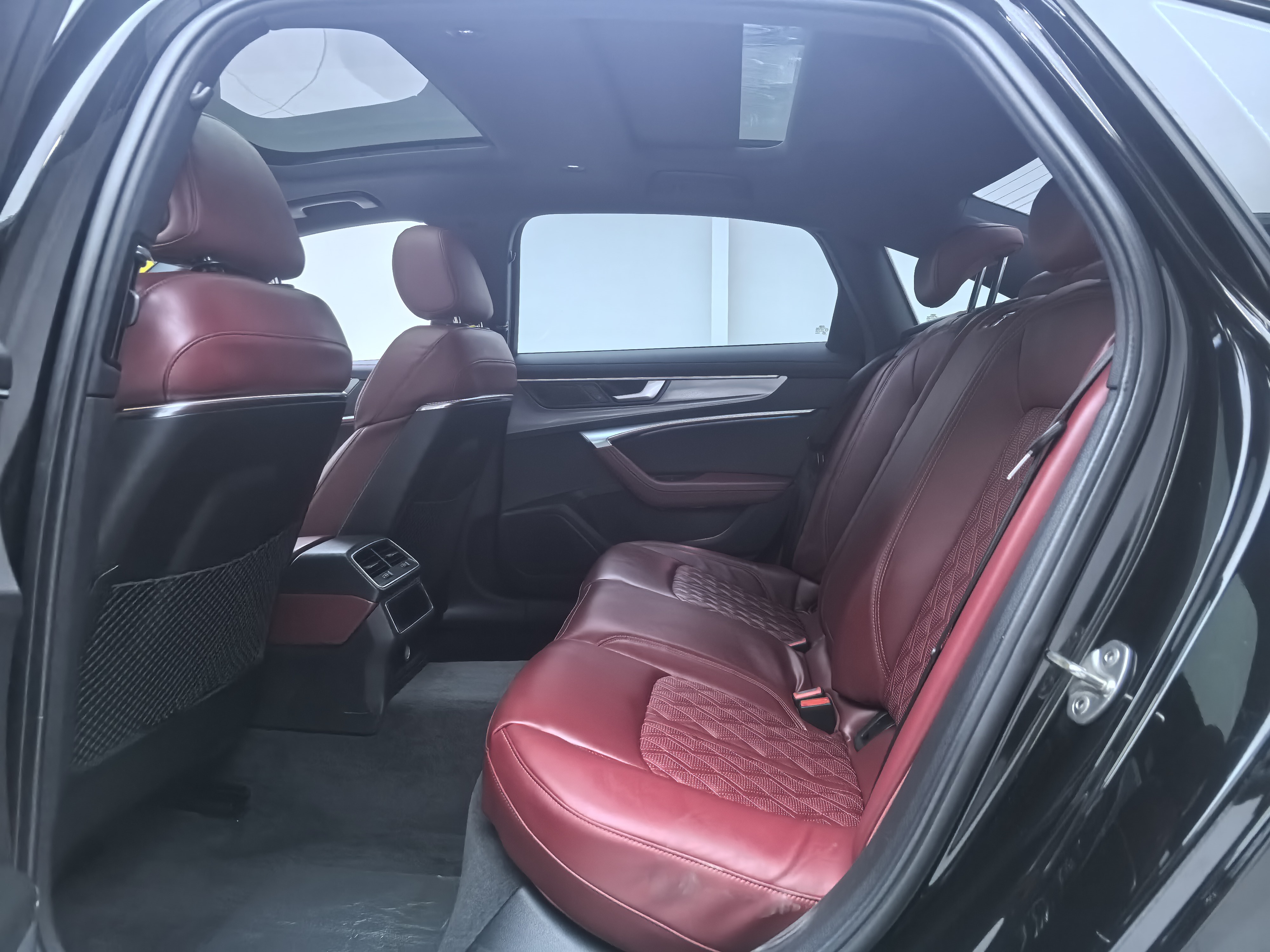 Audi A6L 2022 car image #8