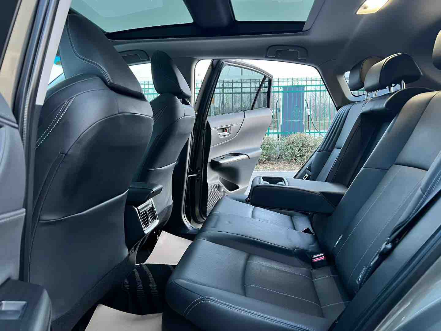 Toyota Harrier 2021 immagine di auto #8