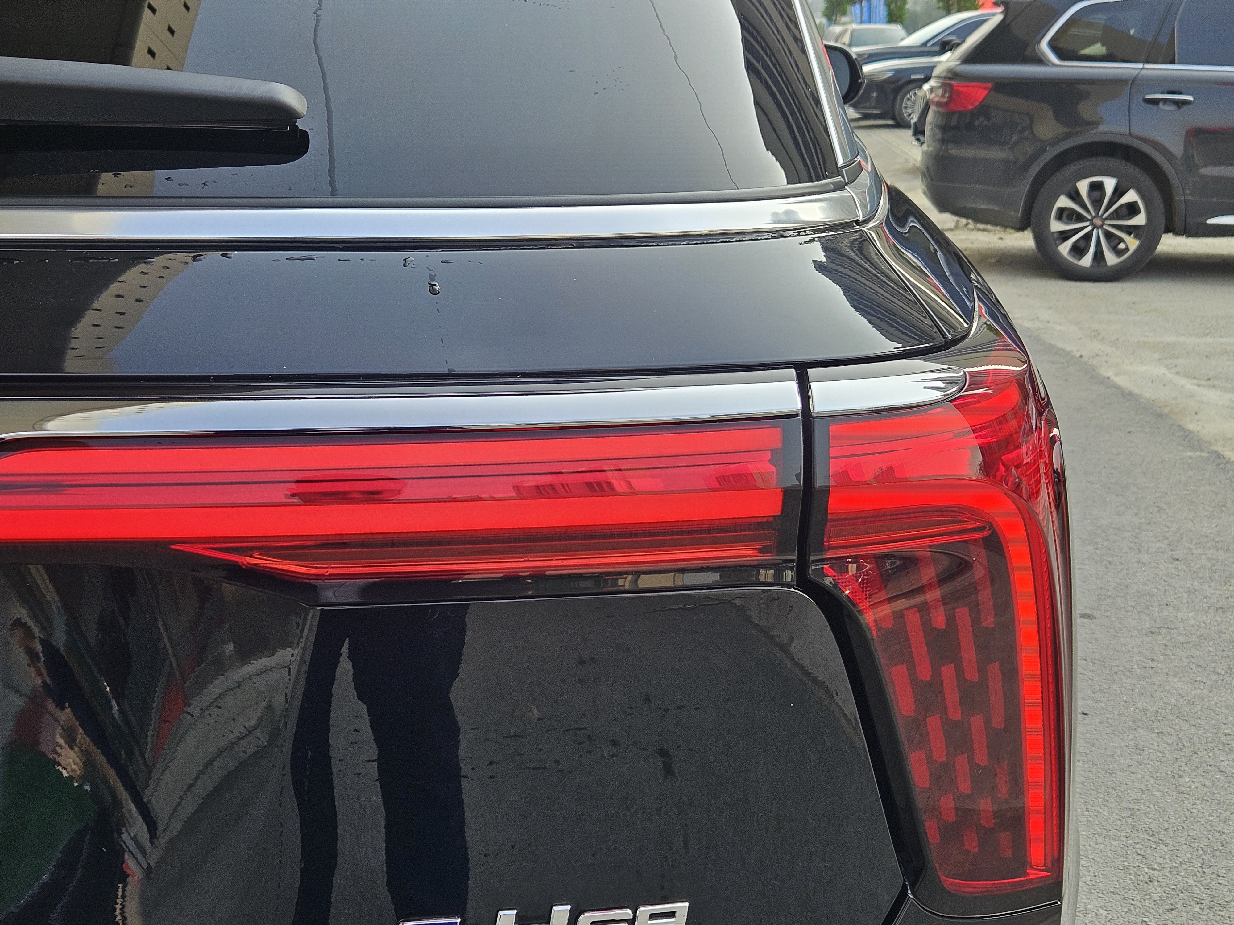 HongQi E-HS9 2022 immagine di auto #8