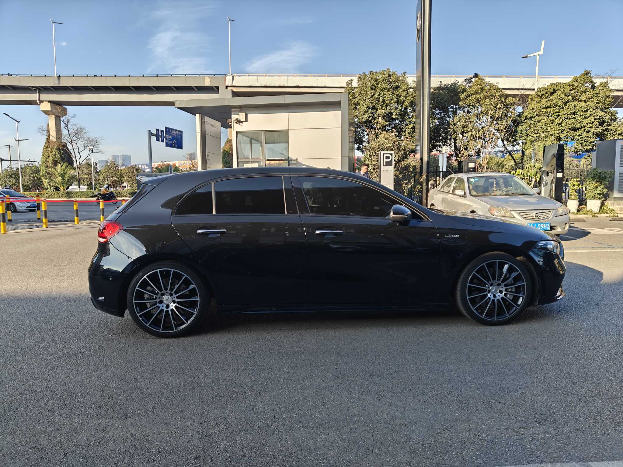 Mercedes-Benz A AMG (Imported) 2023 #8 Mercedes-Benz A AMG (Imported) 2023 car image #8