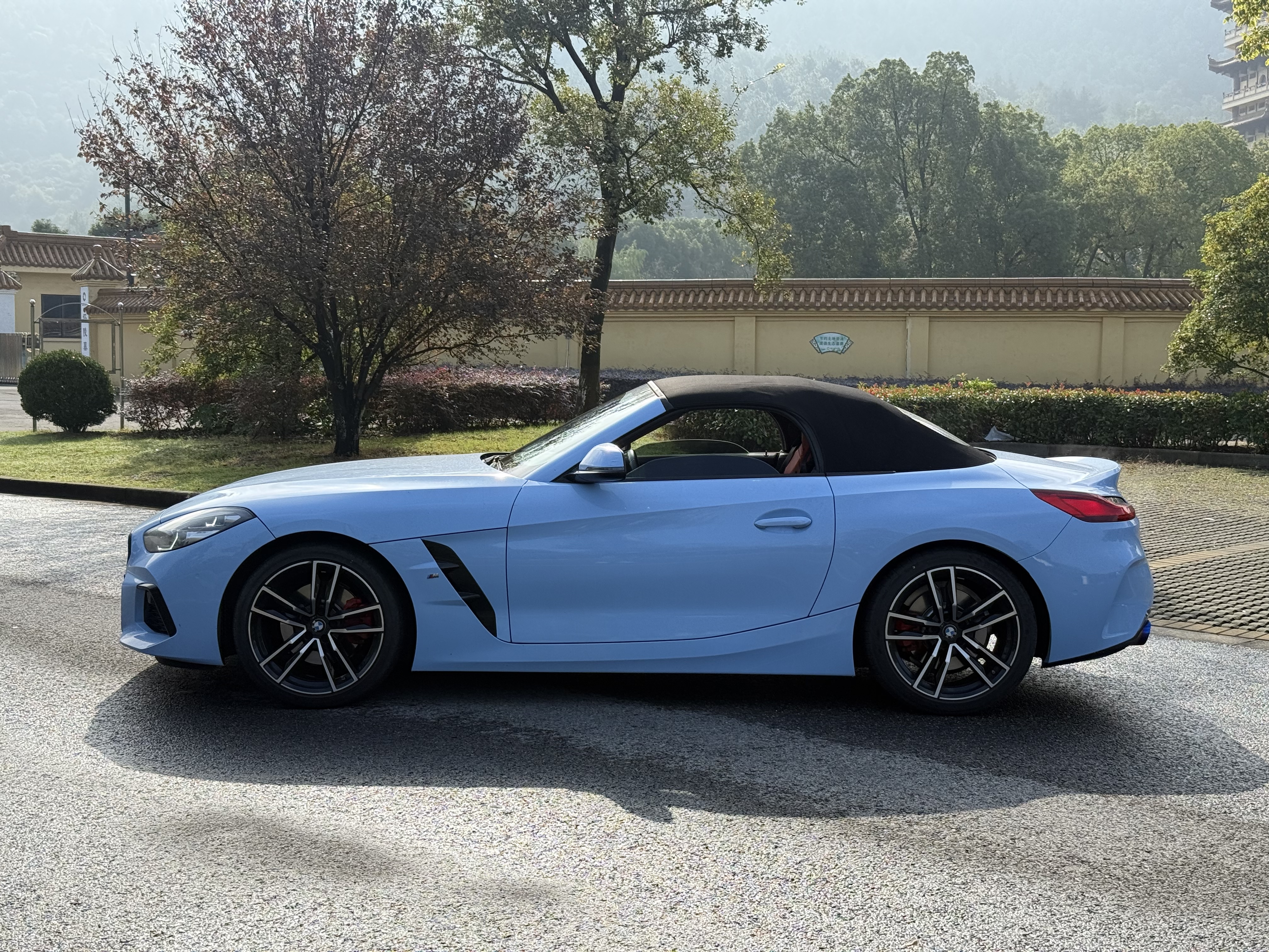 BMW Z4 M40i 2022 car image #8