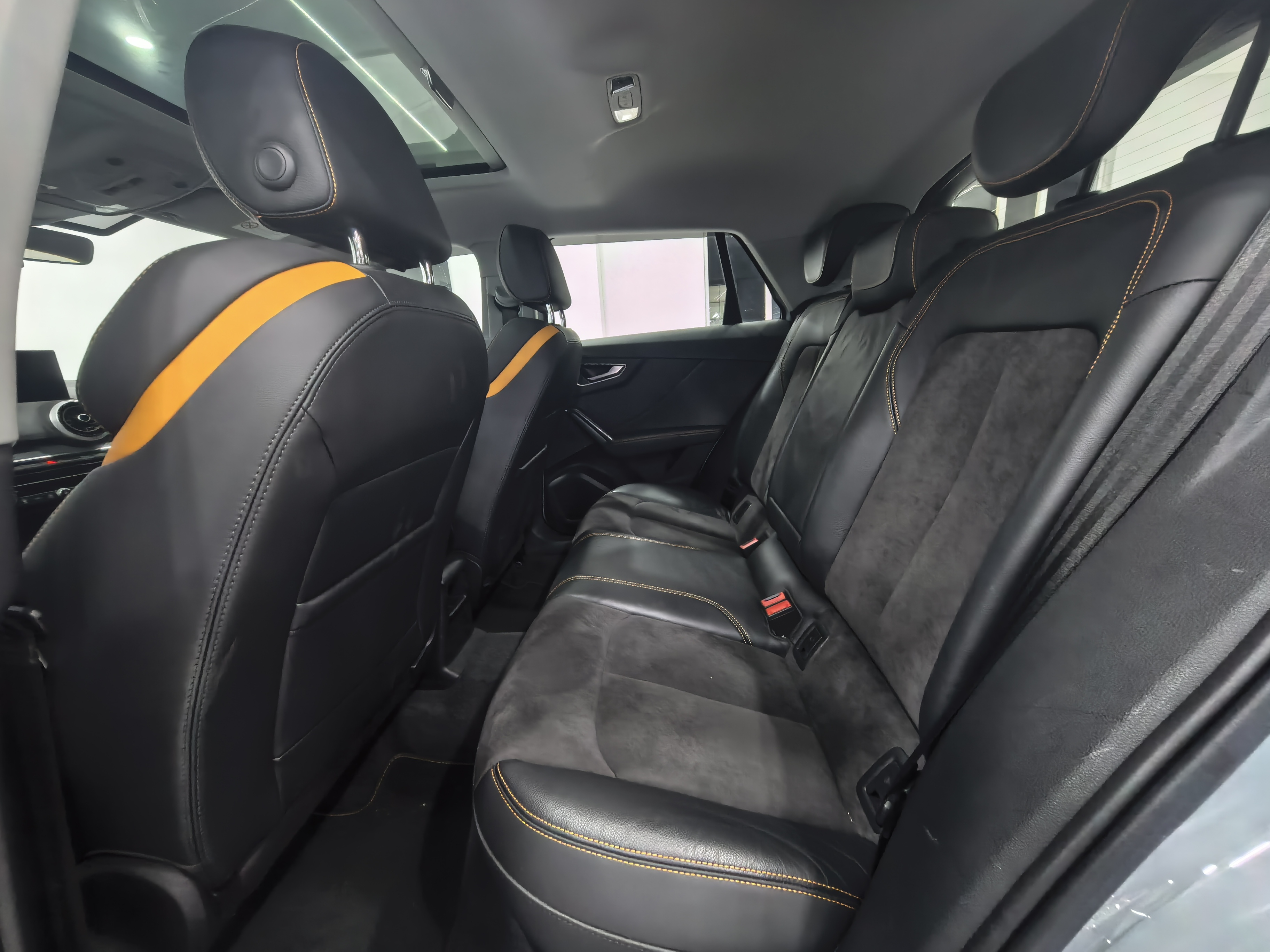 Audi Q2L e-tron 2022 #8 Audi Q2L e-tron 2022 car image #8