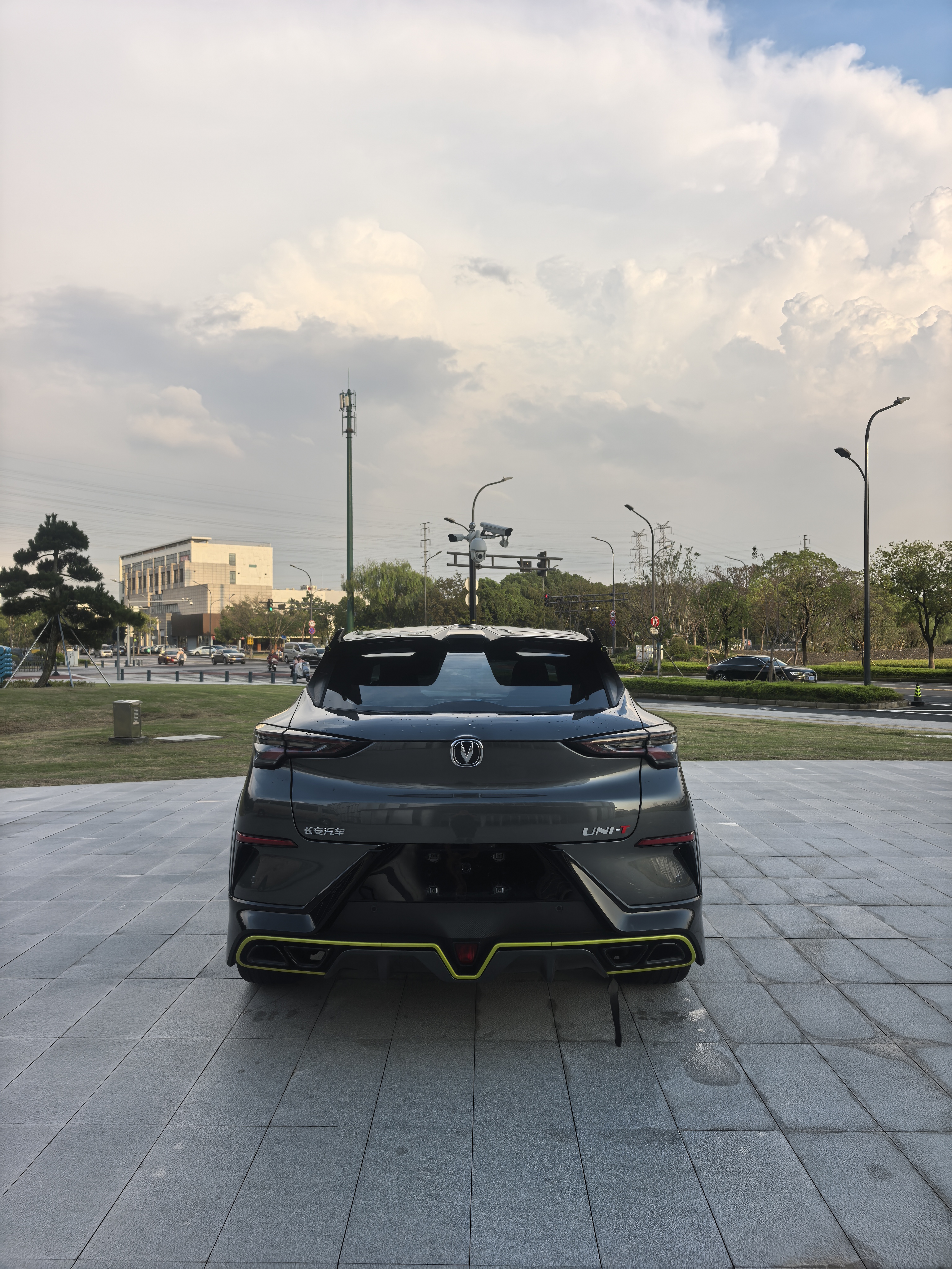 Changan UNI-T 2022 صورة سيارة #8