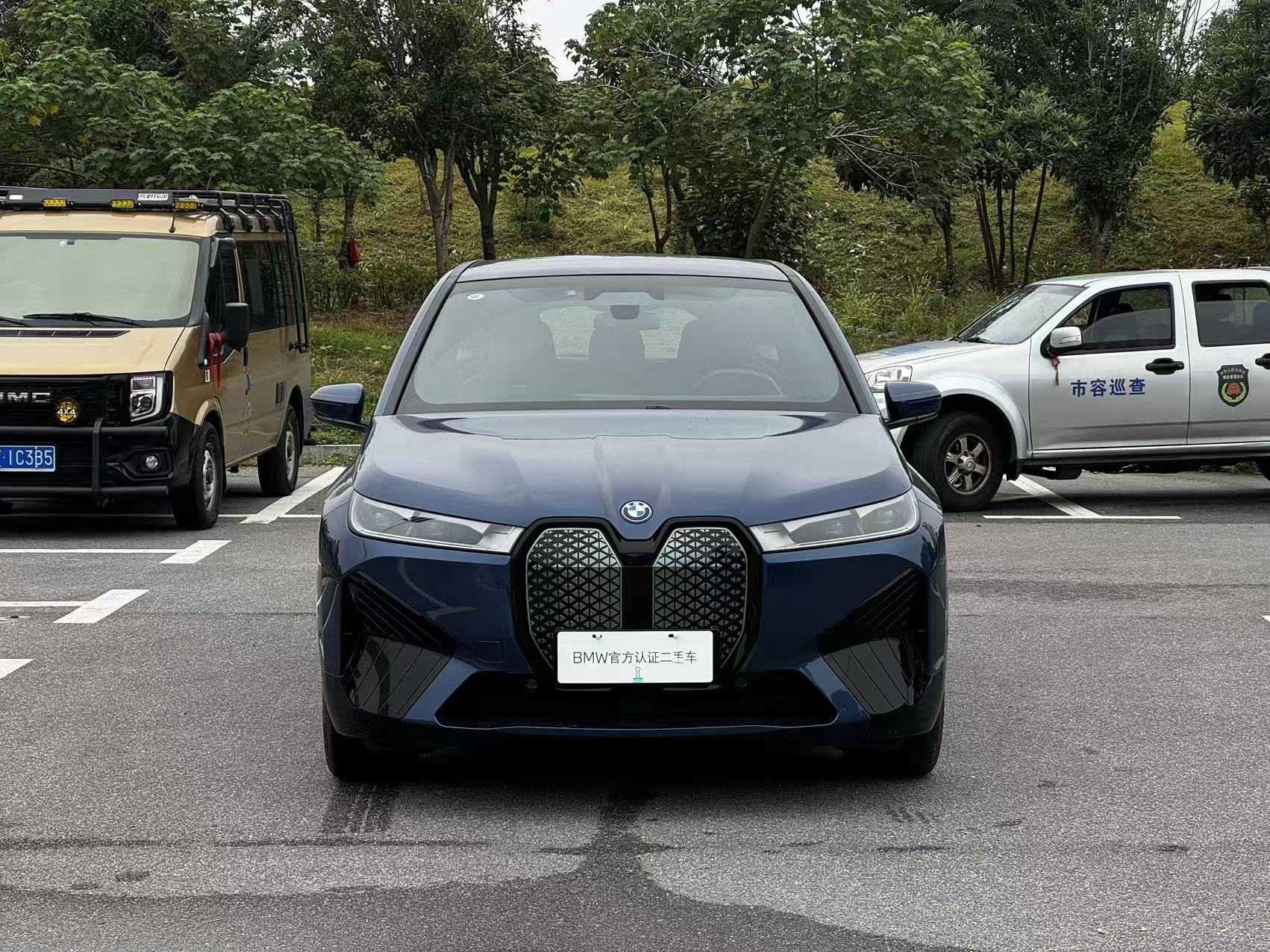 BMW iX 2023 #8 BMW iX 2023 car image #8