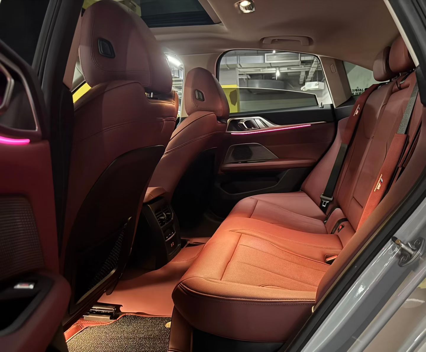 BMW i4 2025 #8 BMW i4 2025 car image #8