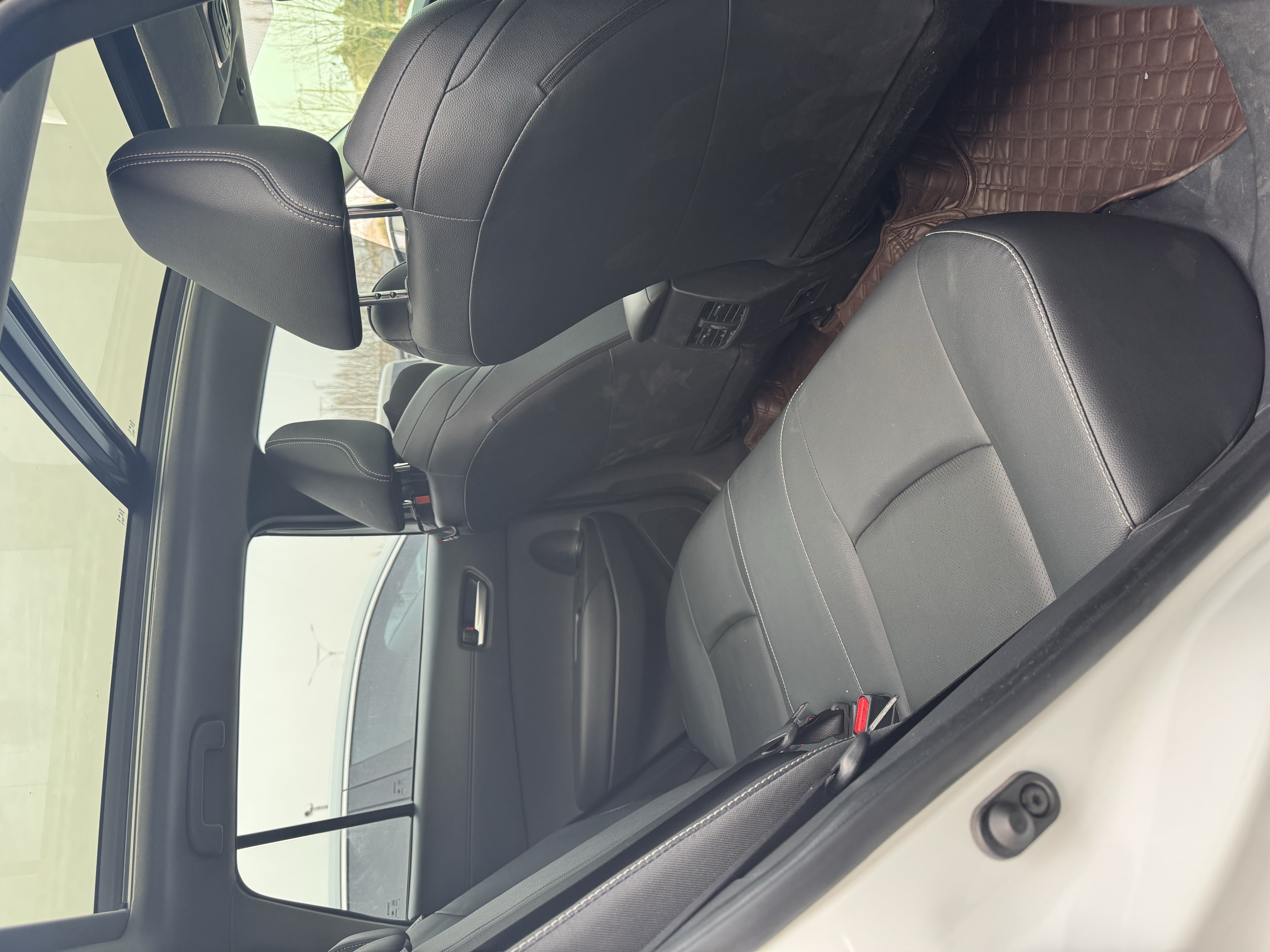 Toyota Frontlander 2022 car image #8