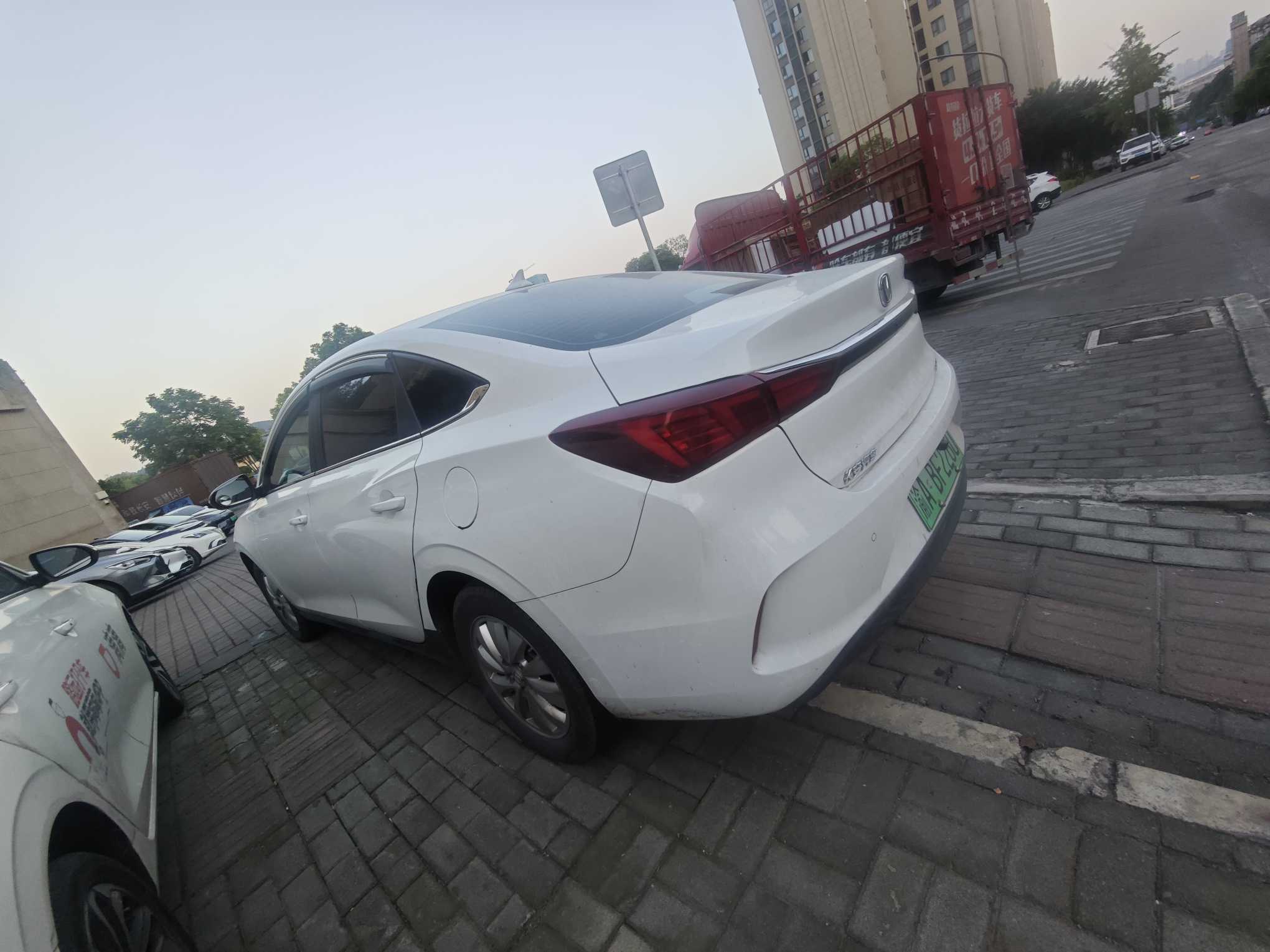 Changan Eado EV 2022 car image #8