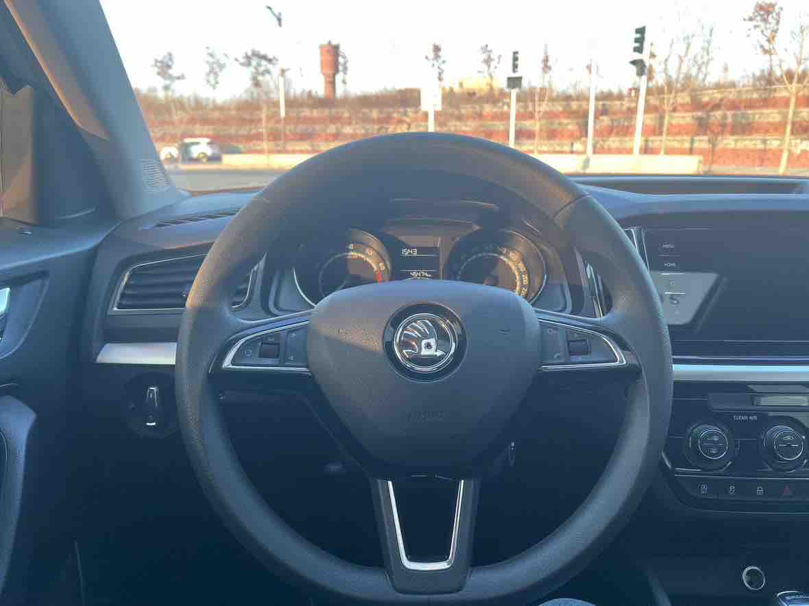 Skoda Kamiq 2022 #8 Skoda Kamiq 2022 car image #8