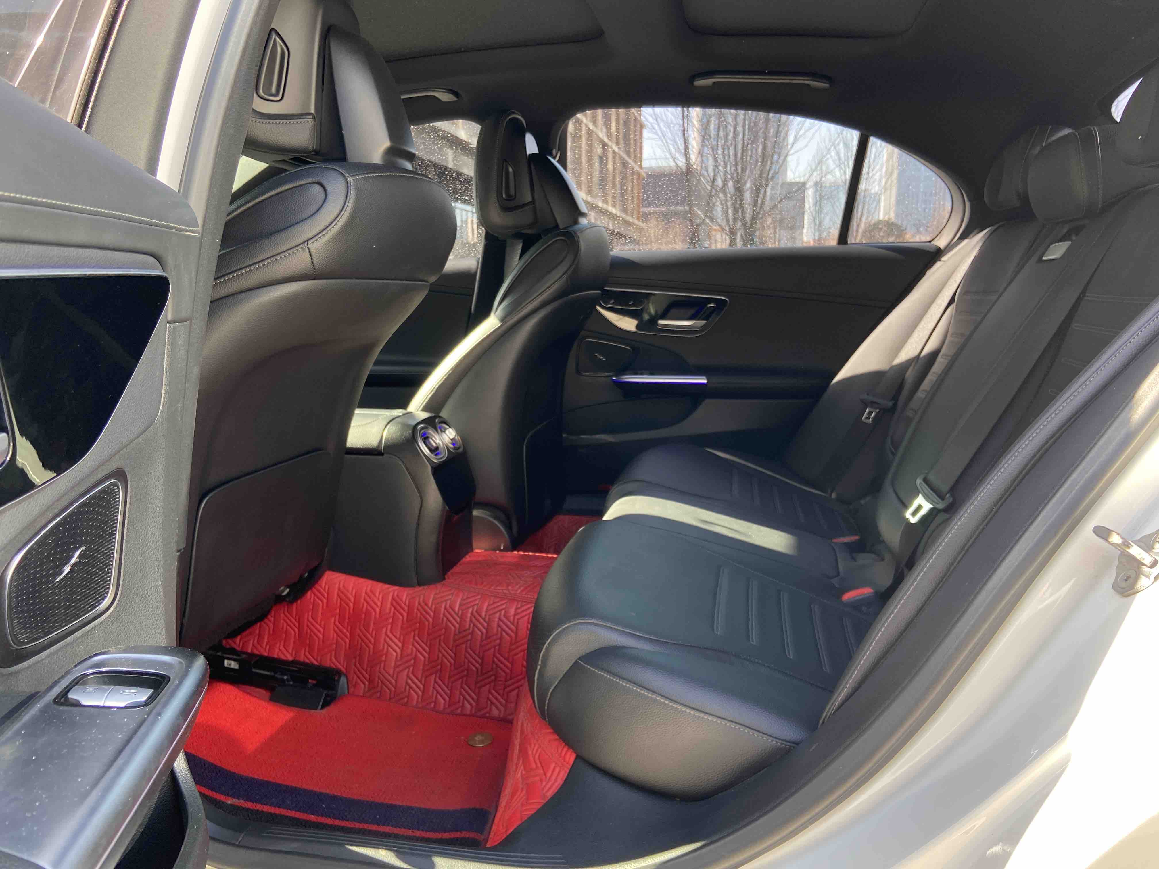 Mercedes-Benz C Class 2022 صورة سيارة #8