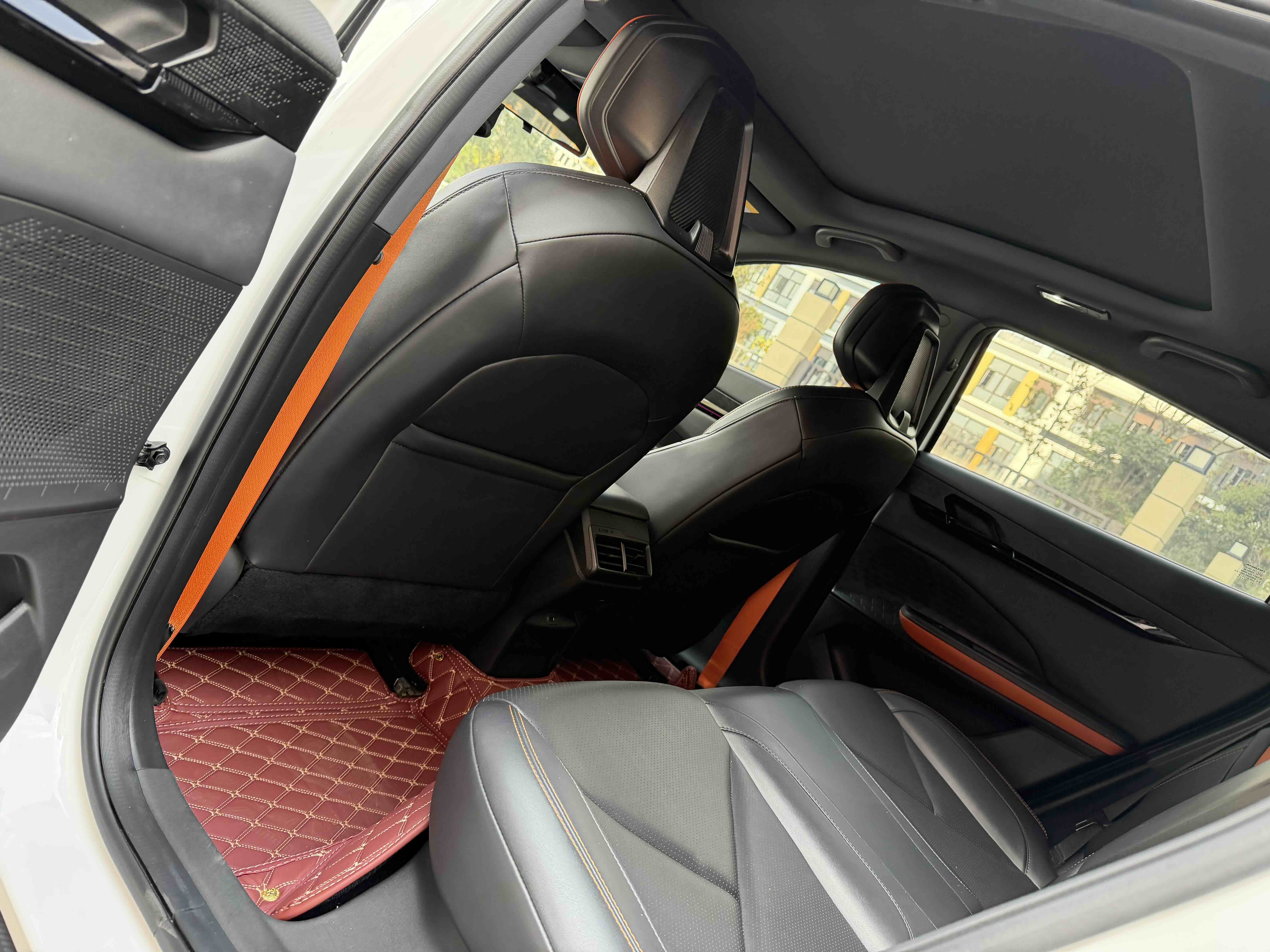 Changan UNI-V 2023 car image #8