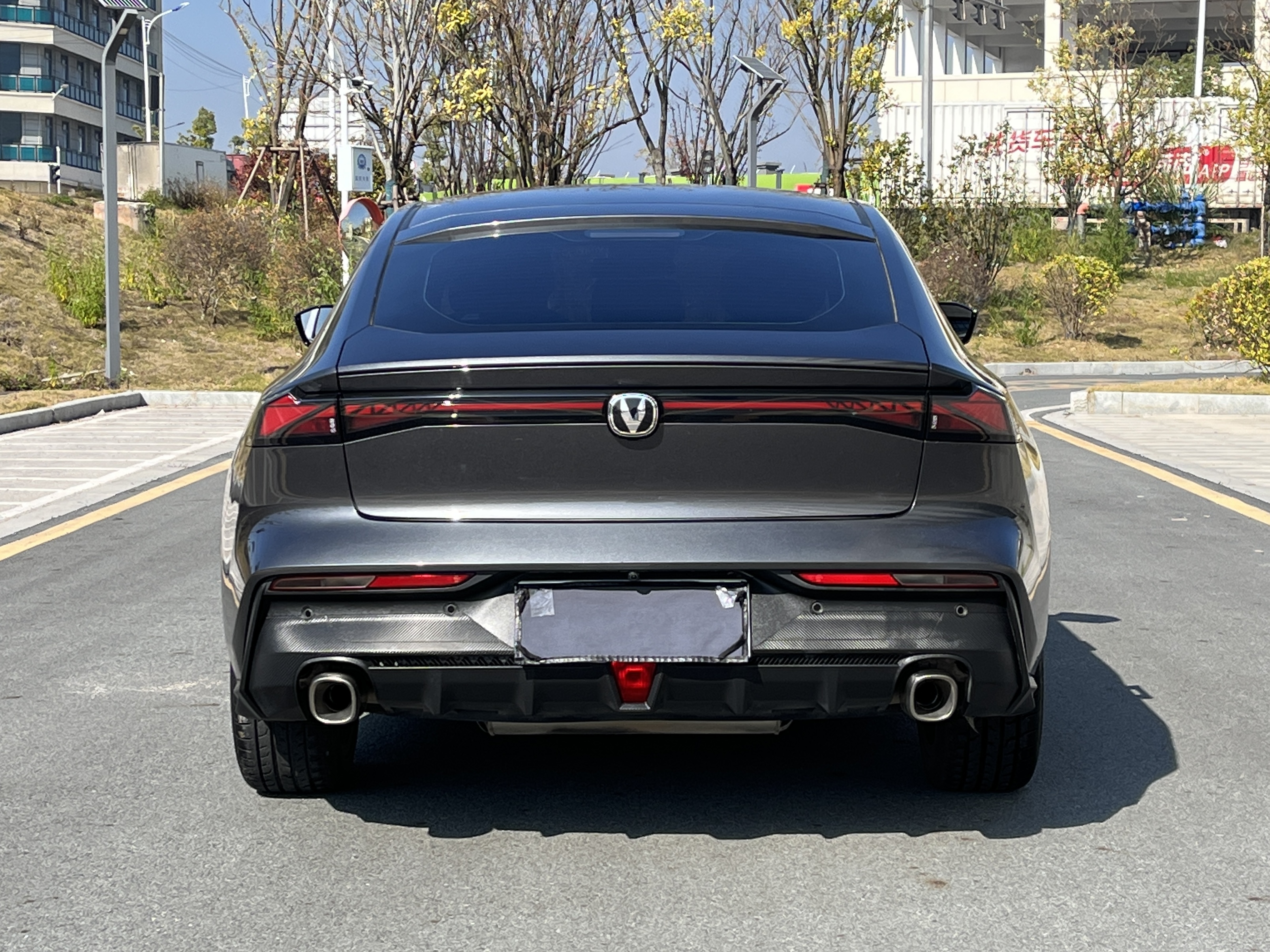 Changan UNI-V 2023 car image #8