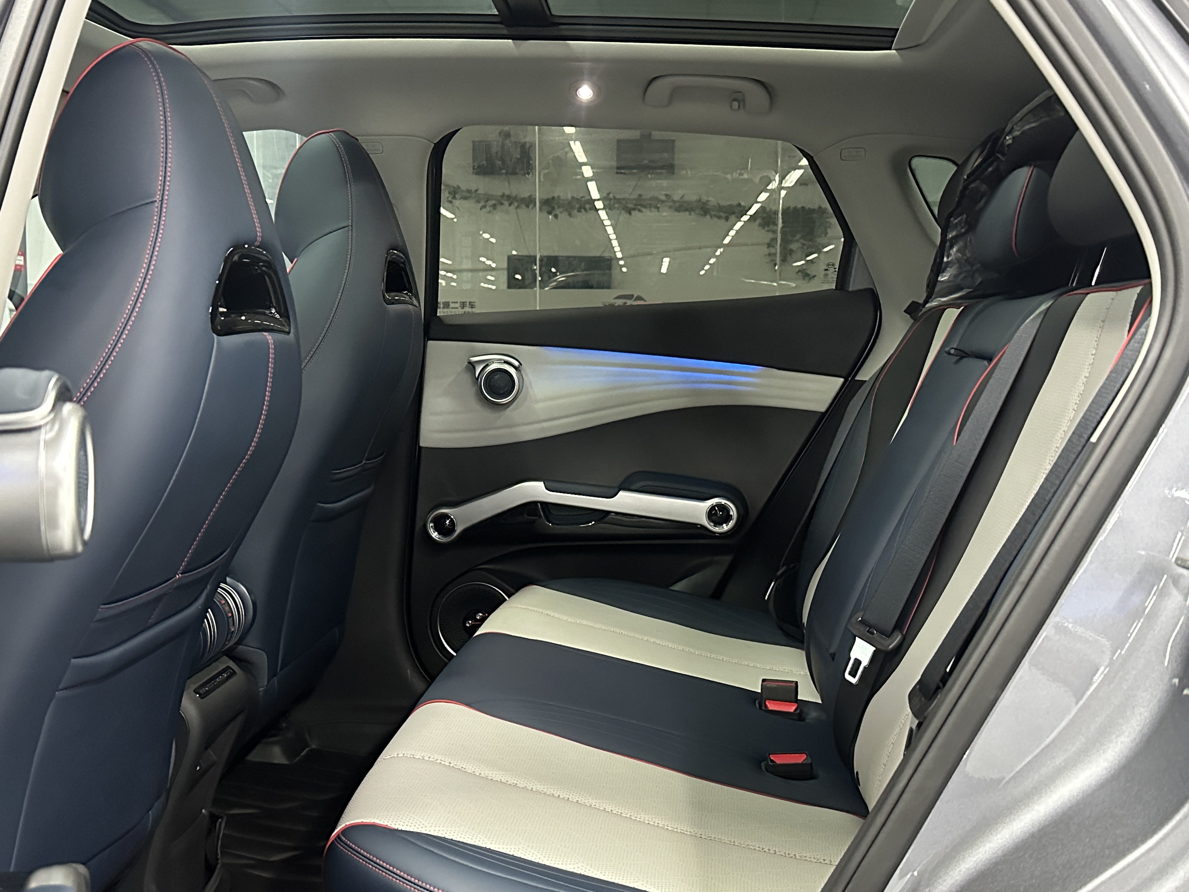 BYD Yuan 2022 immagine di auto #8