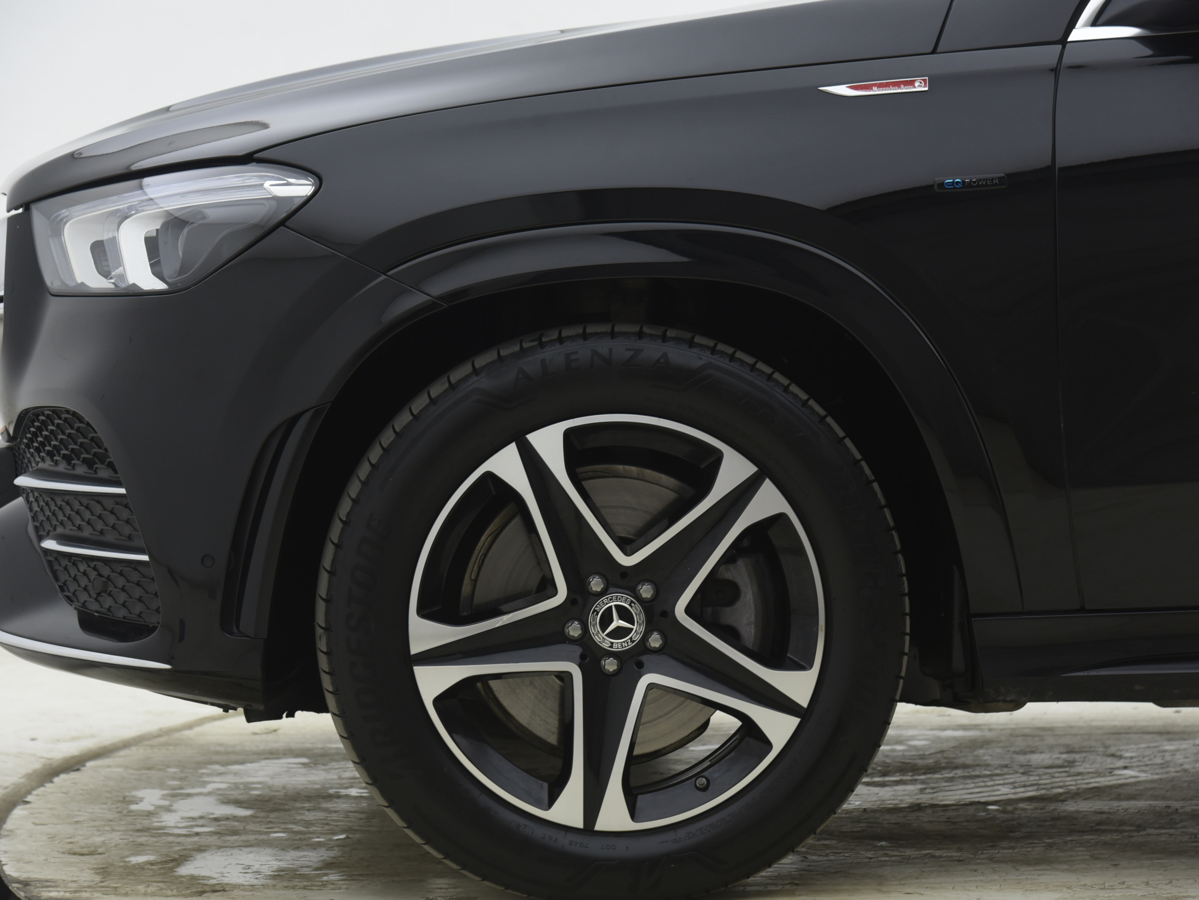 Mercedes-Benz GLE Class New Energy 2022 immagine di auto #8