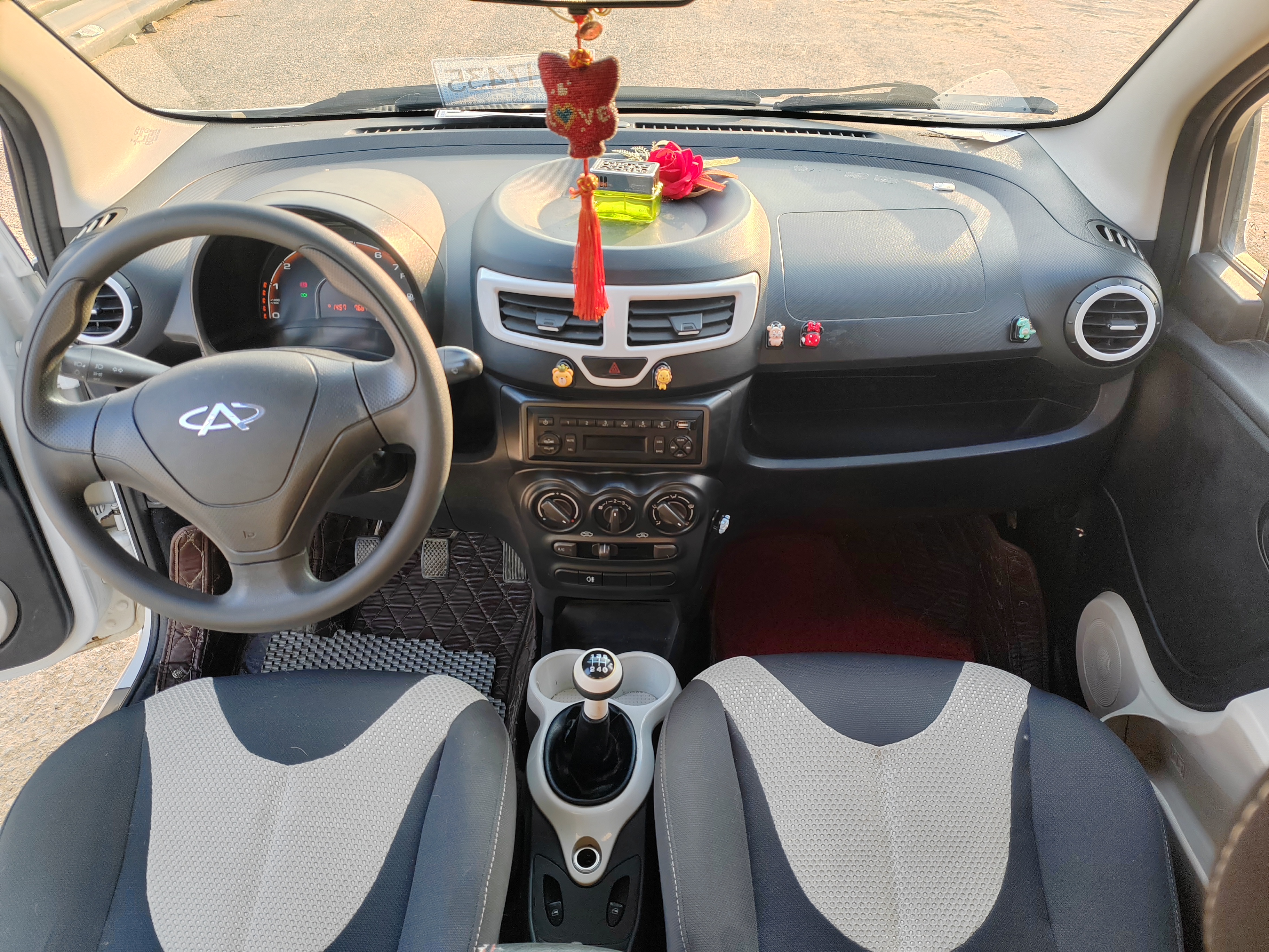 Chery QQ 2015 car image #8