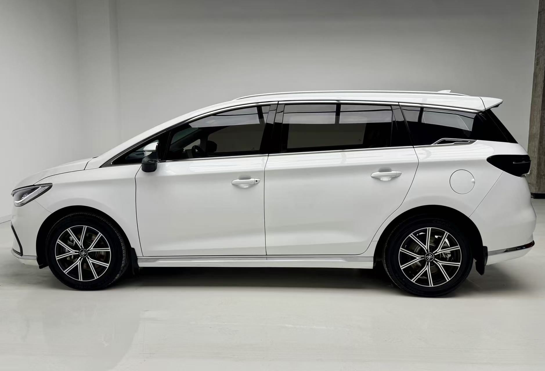 BYD Song MAX New Energy 2022 car image #8