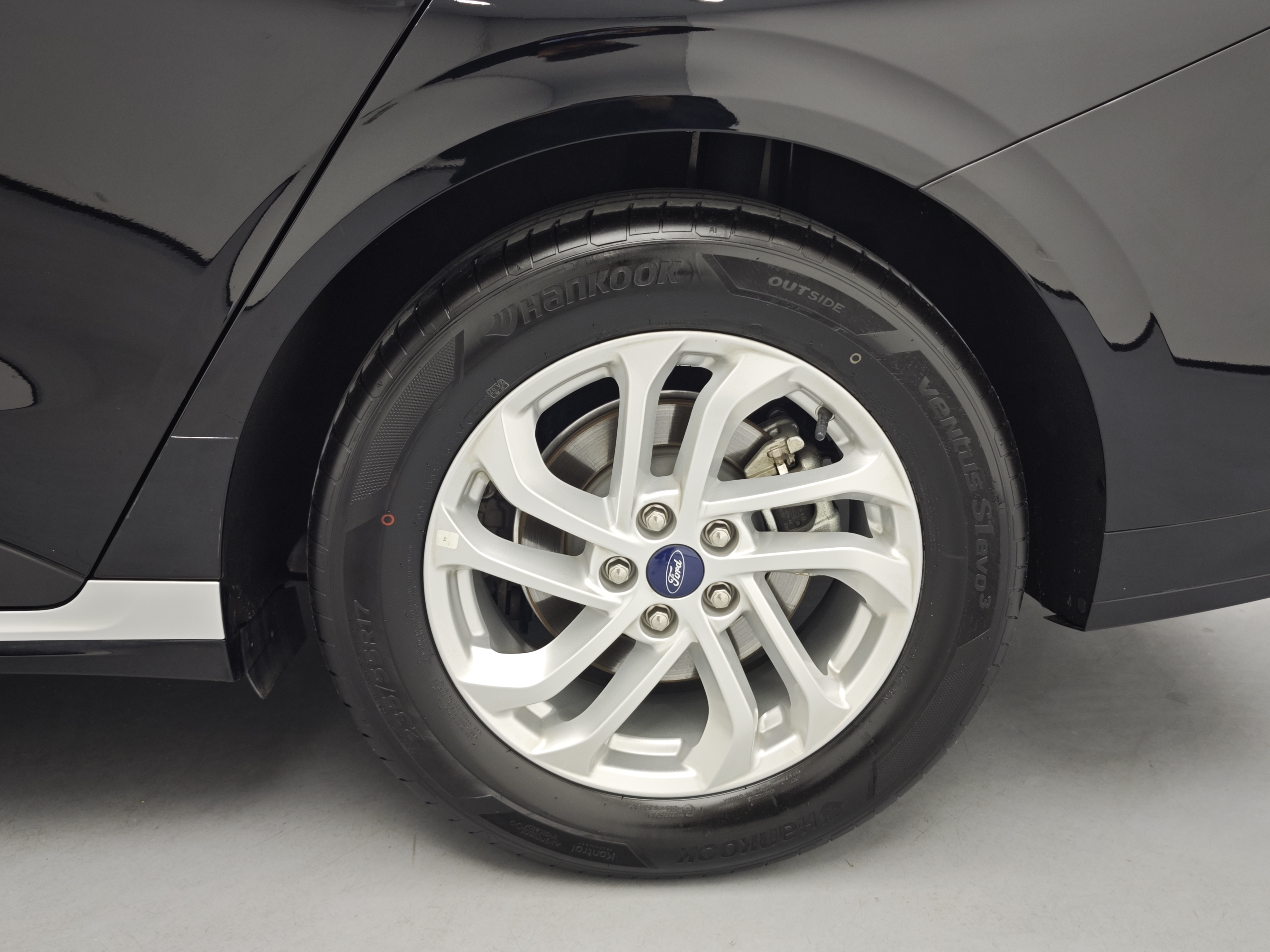 Ford Mondeo 2023 صورة سيارة #8