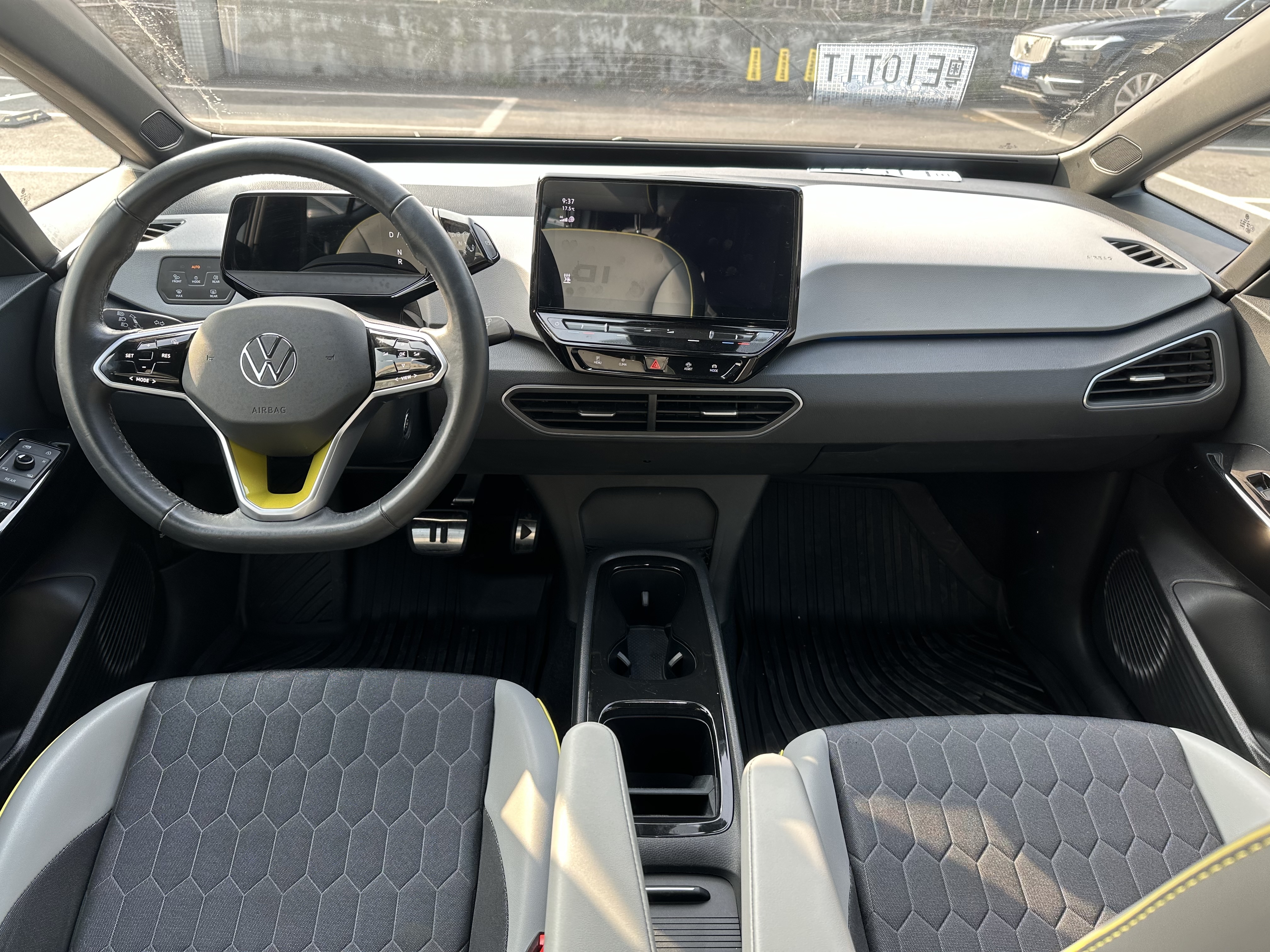 Volkswagen ID.3 2022 #8 Volkswagen ID.3 2022 car image #8