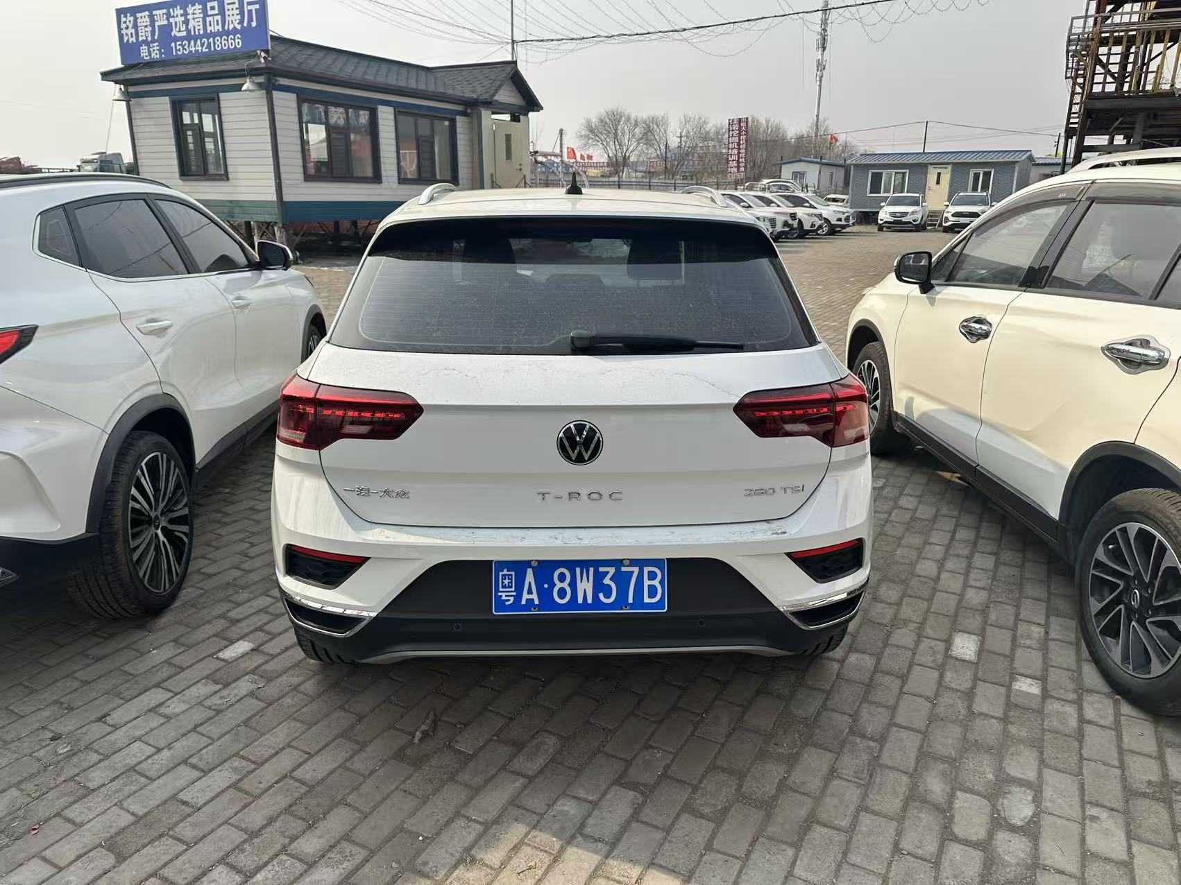 T-Roc 2022 car image #8