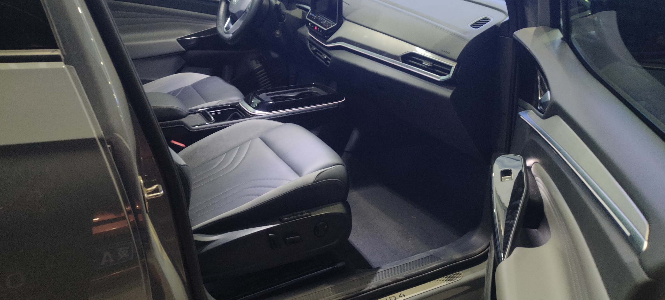 Volkswagen ID.4 Crozz 2022 car image #8