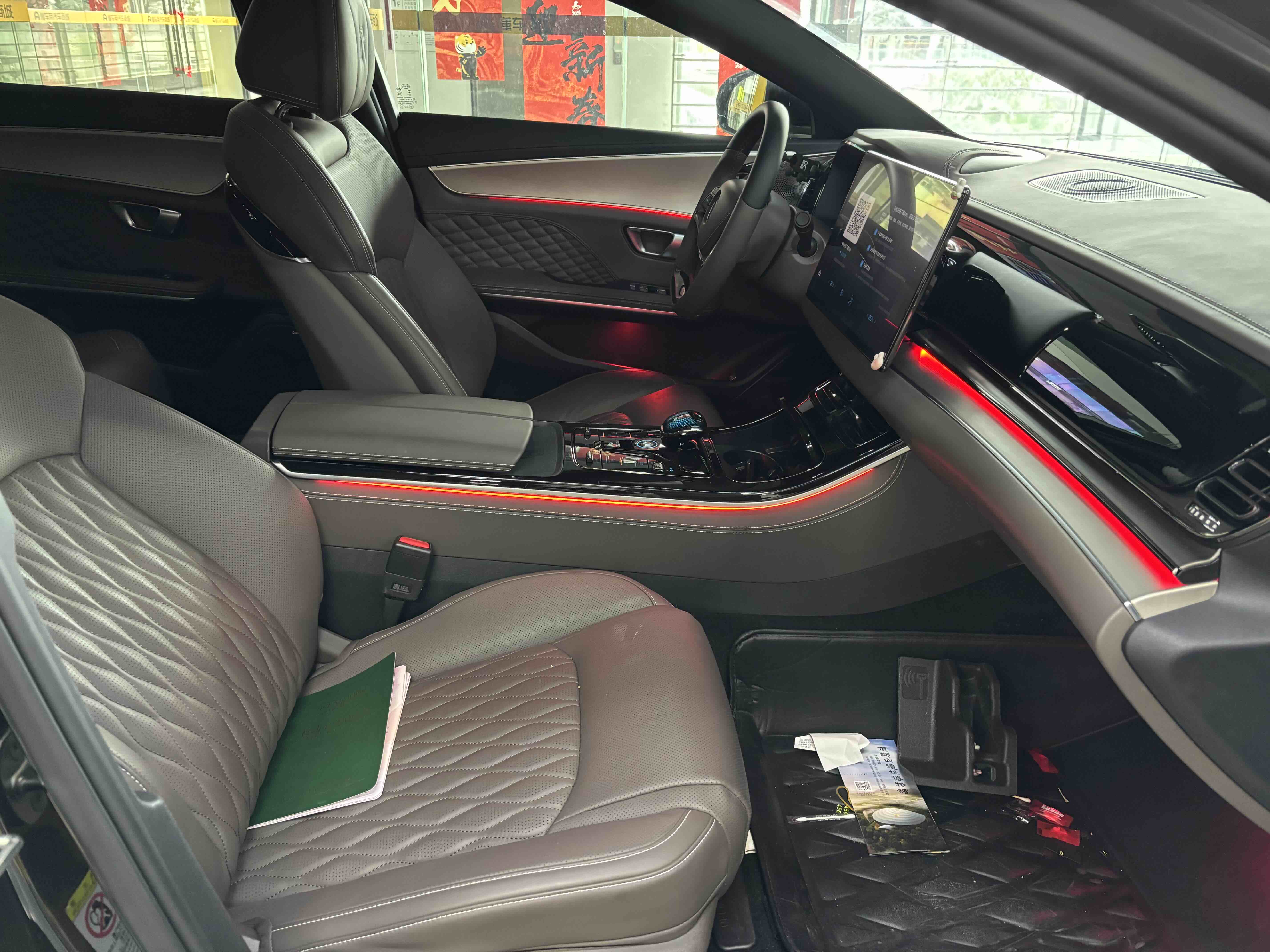 BYD Han 2023 car image #8