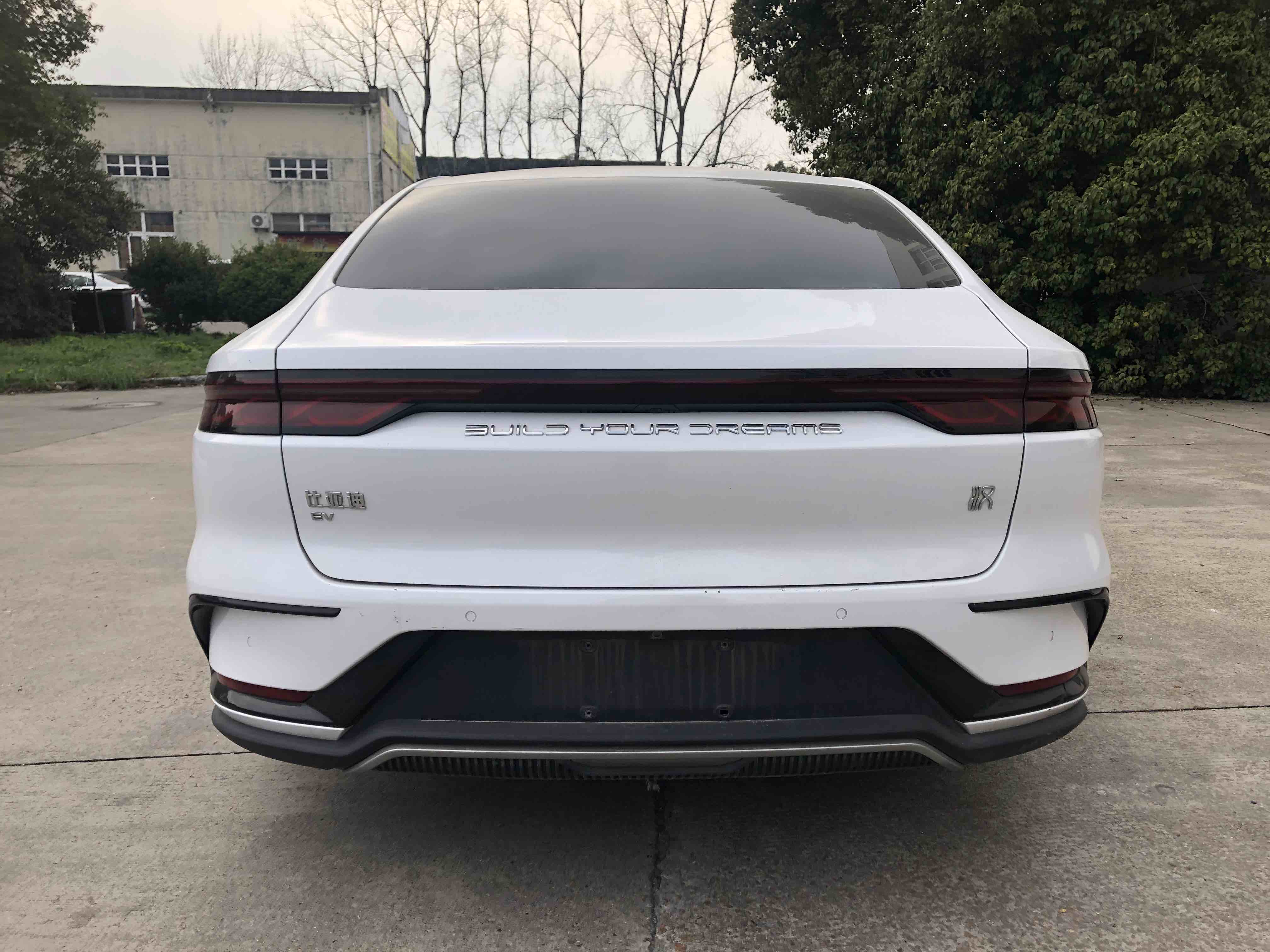 BYD Han 2022 #8 BYD Han 2022 car image #8