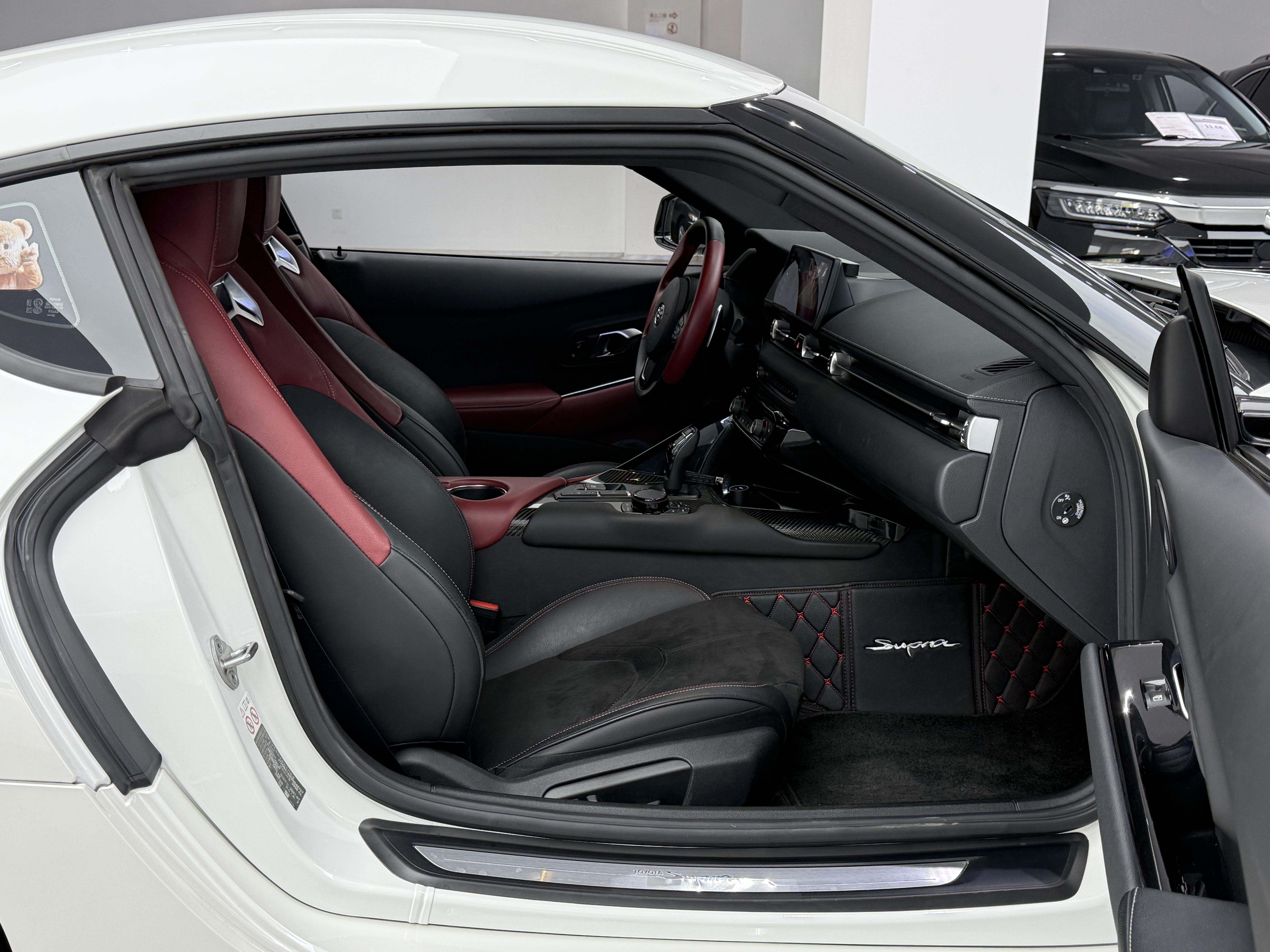 Toyota Supra 2022 #8 Toyota Supra 2022 car image #8