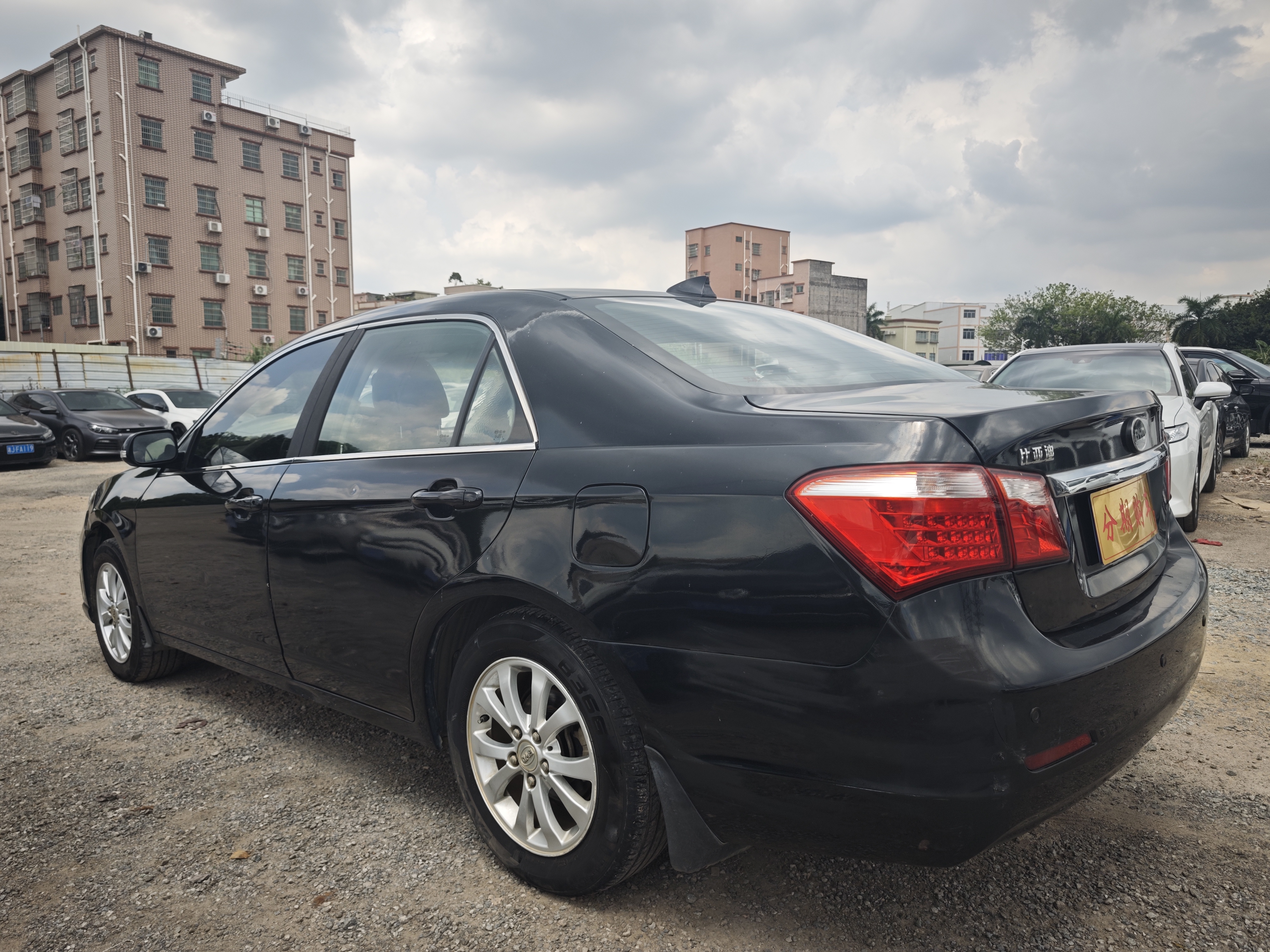 BYD G6 2017 #8 BYD G6 2017 car image #8