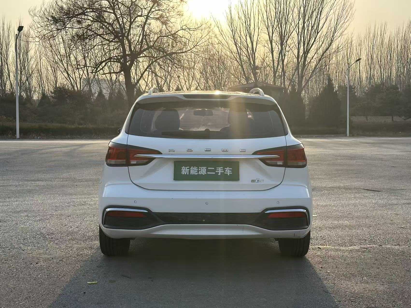 Roewe 2018 #8 Roewe 2018 car image #8