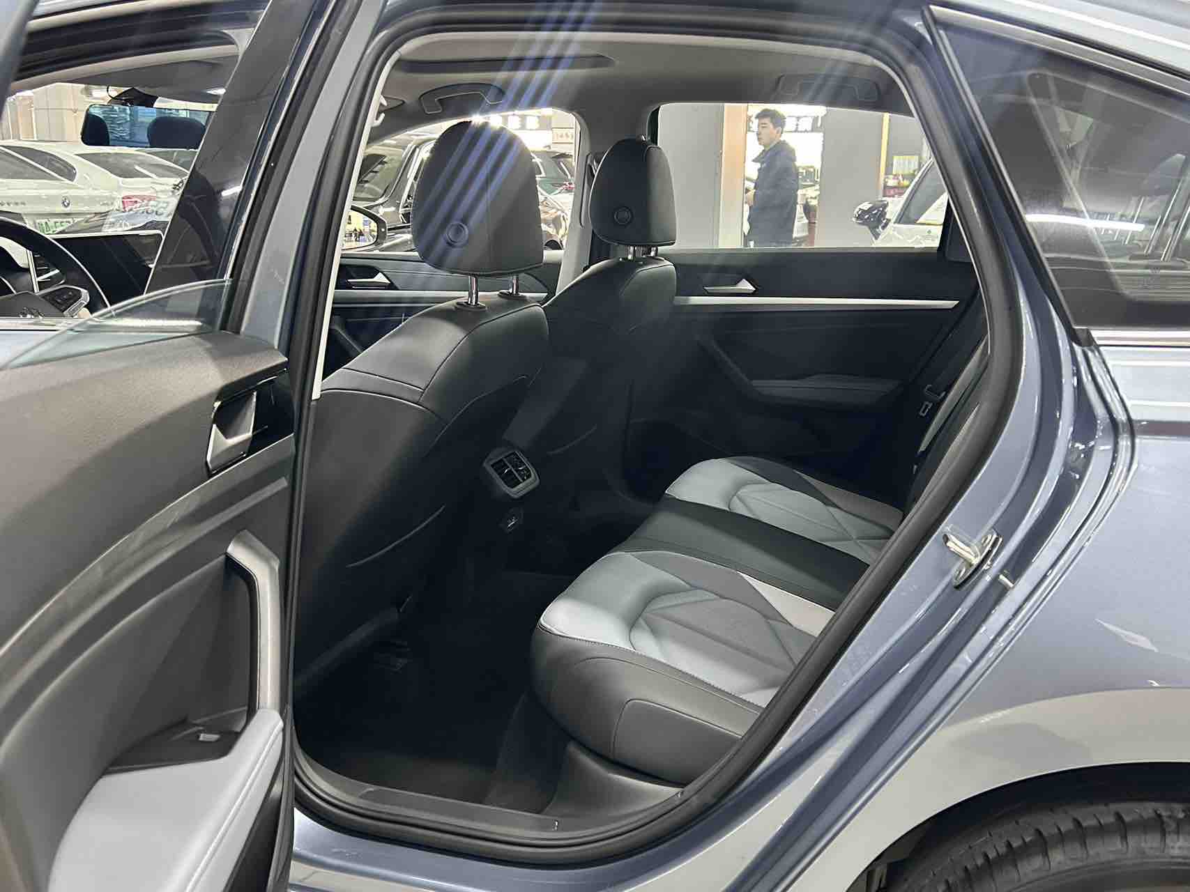 Volkswagen Lavida 2022 car image #8