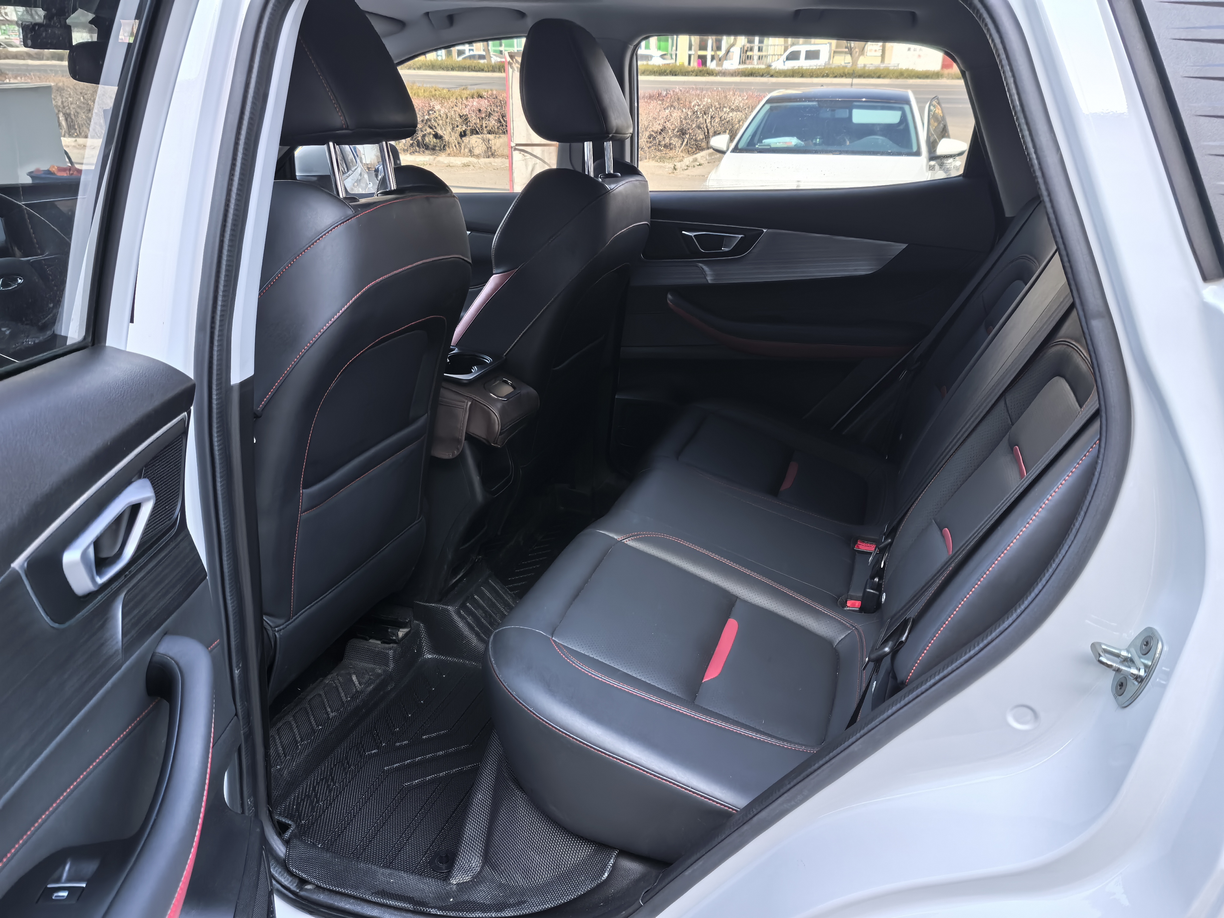 Chery Tiggo 5x 2023 car image #8