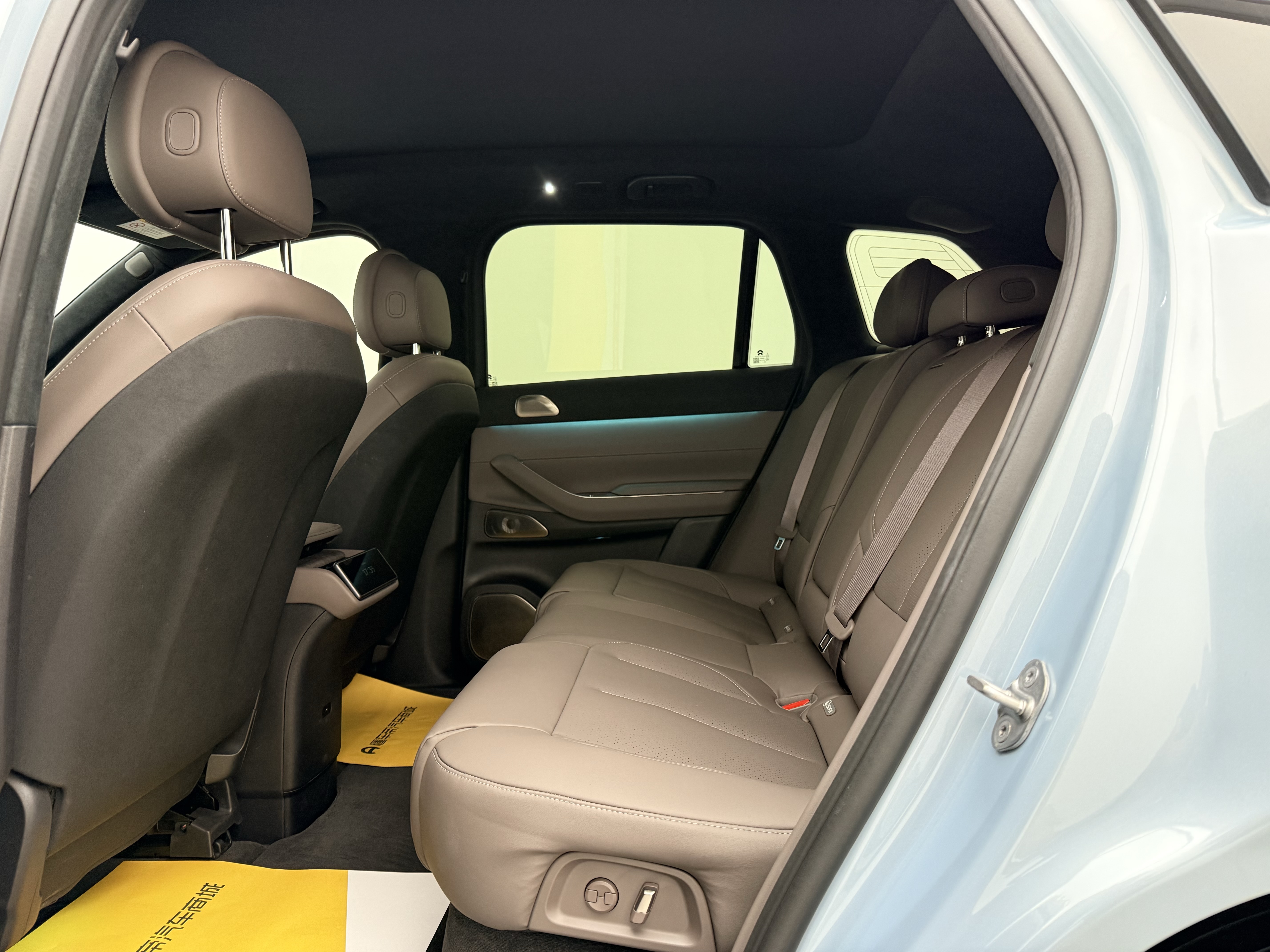 NIO ES7 2022 immagine di auto #8