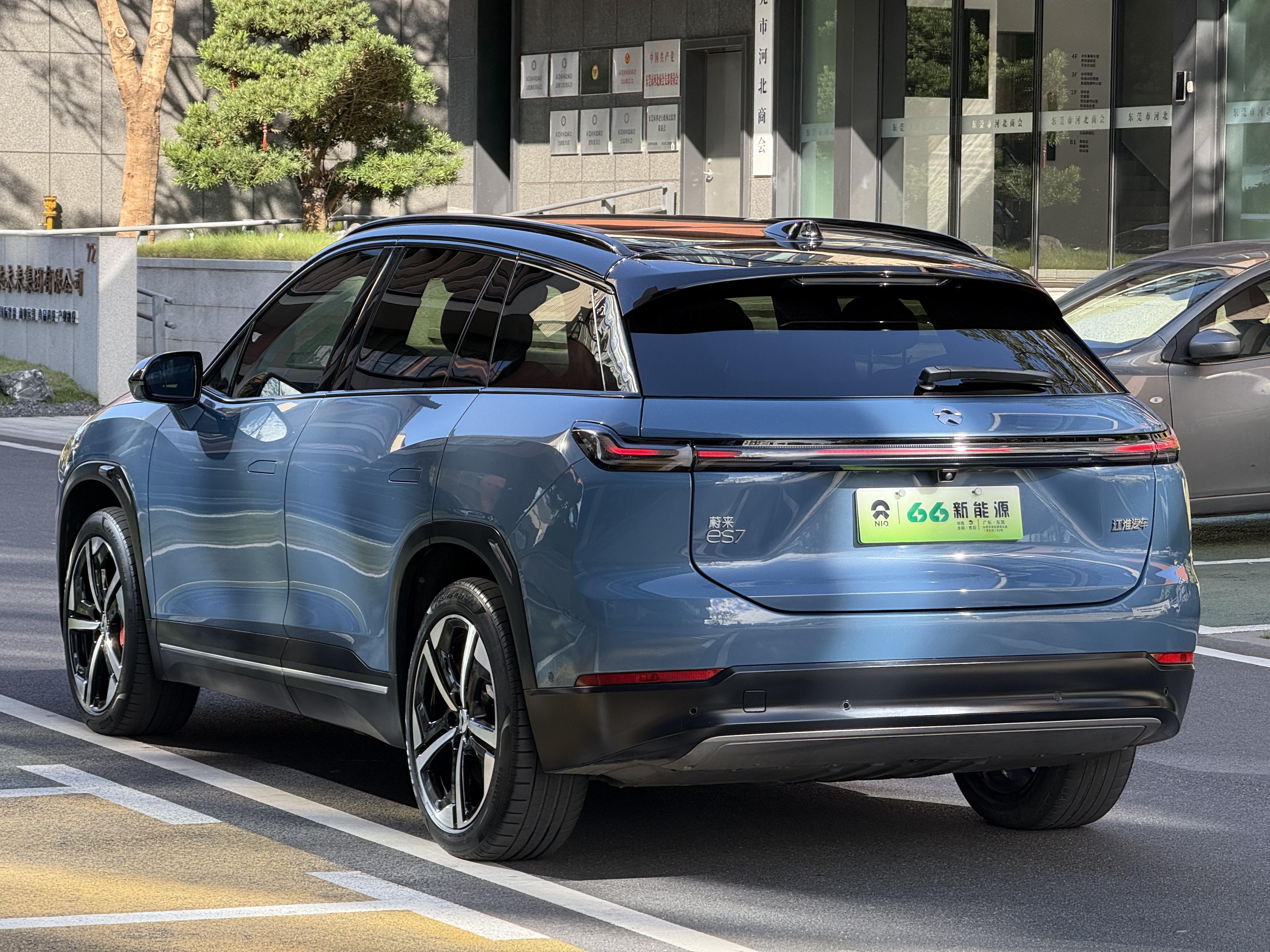 蔚来 蔚来ES7 2023 汽车图片 #8