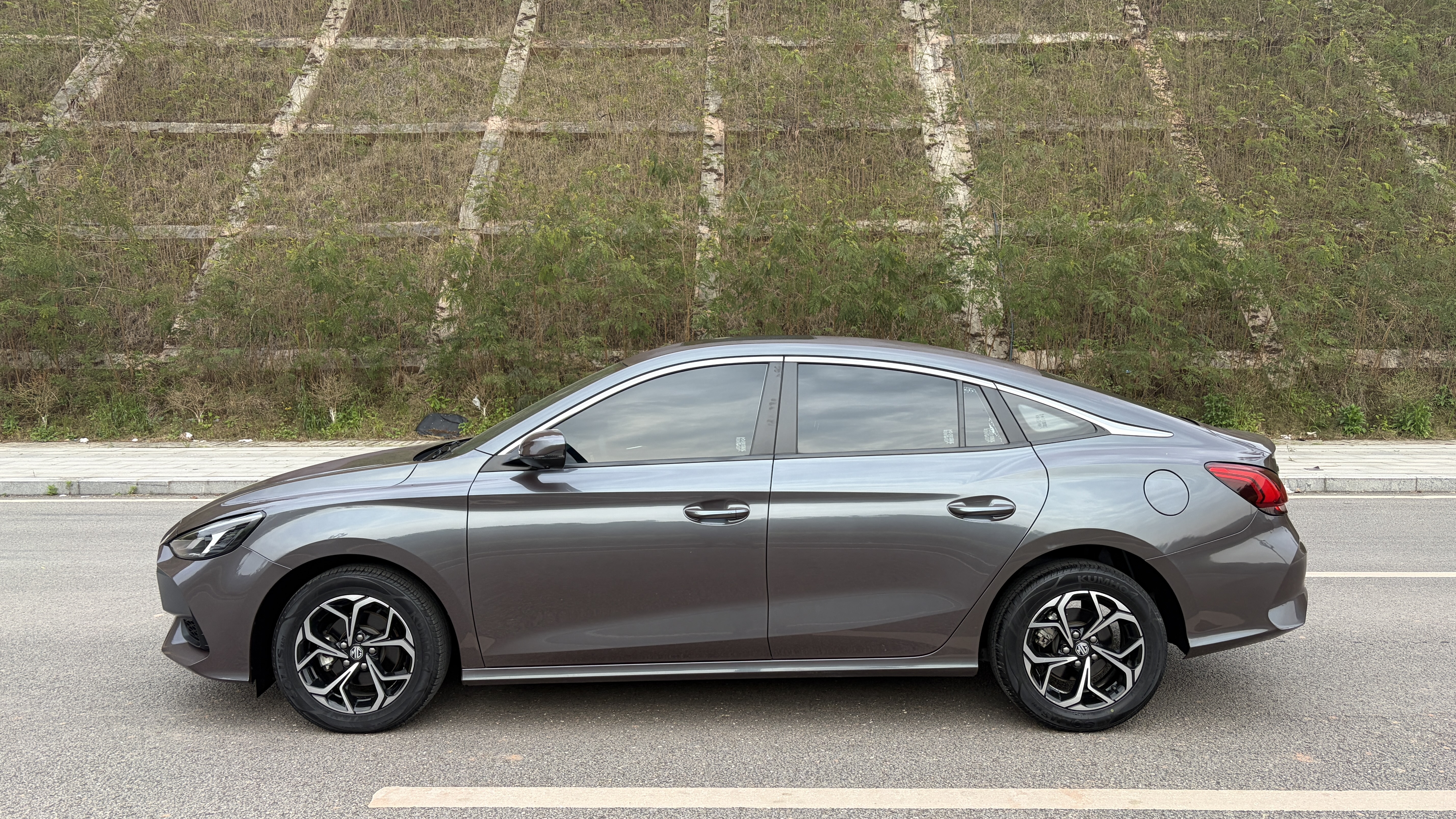 5 2023 #8 5 2023 car image #8