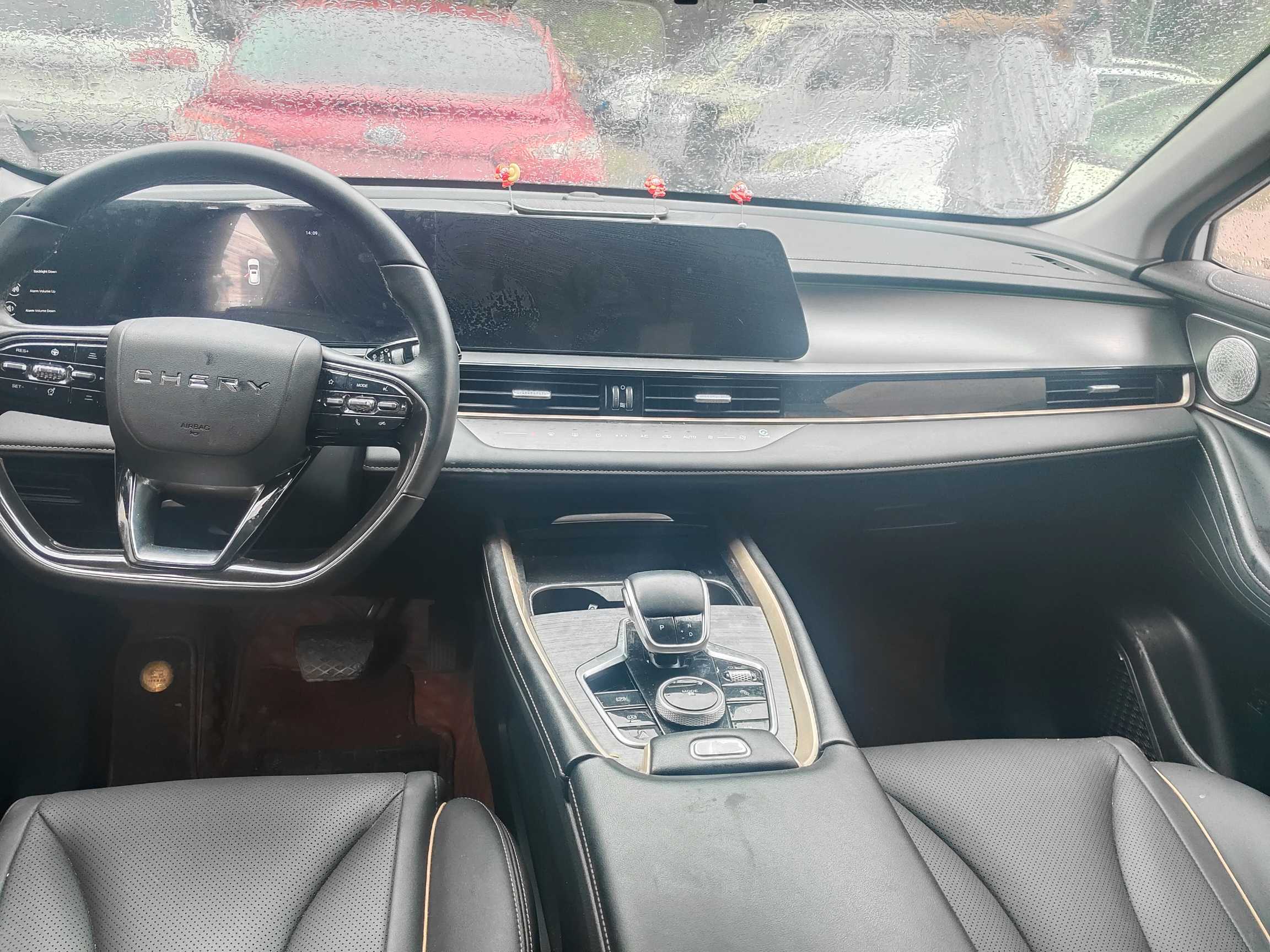 Chery Omoda 2022 car image #8