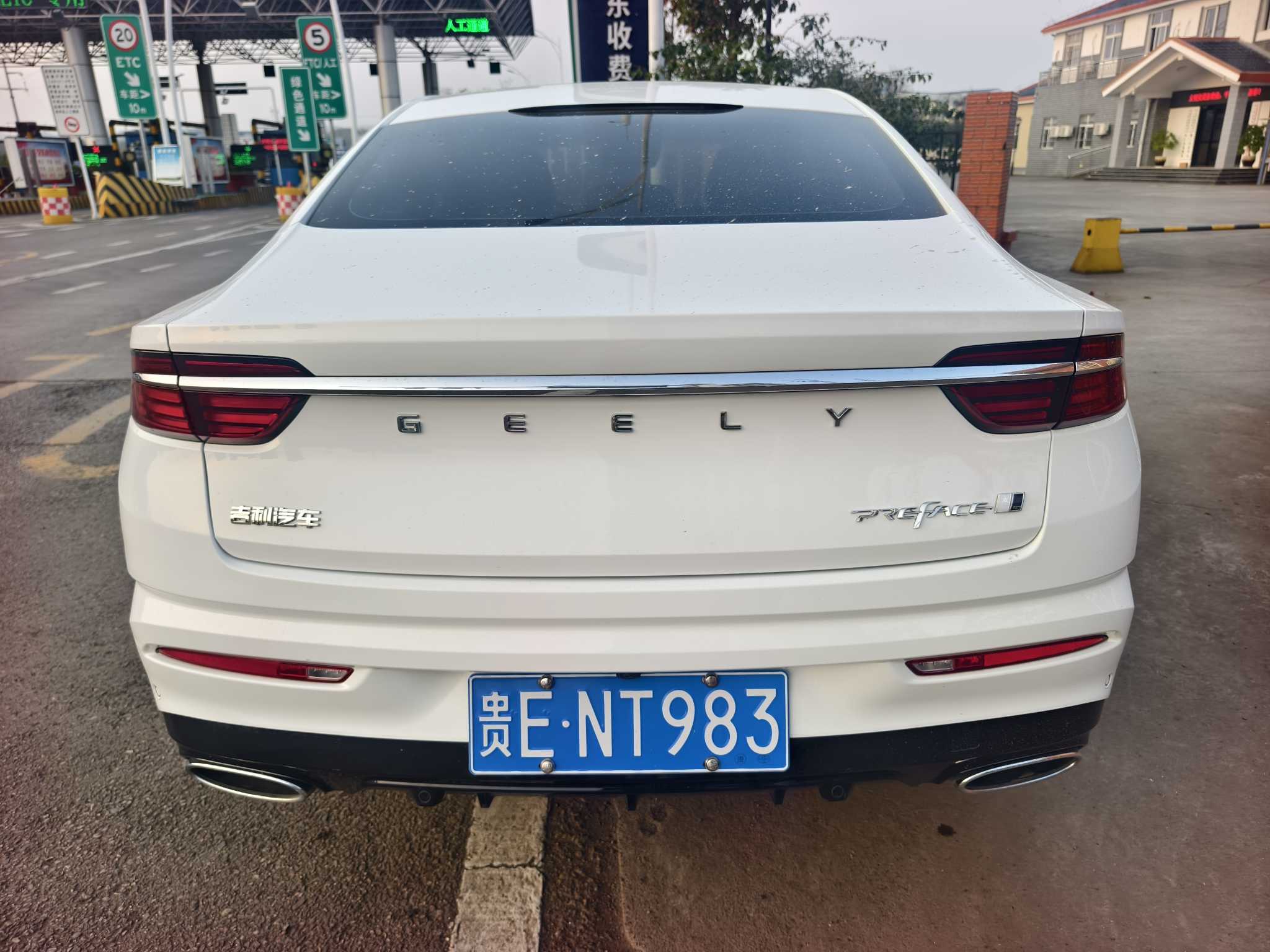 Preface 2022 car image #8