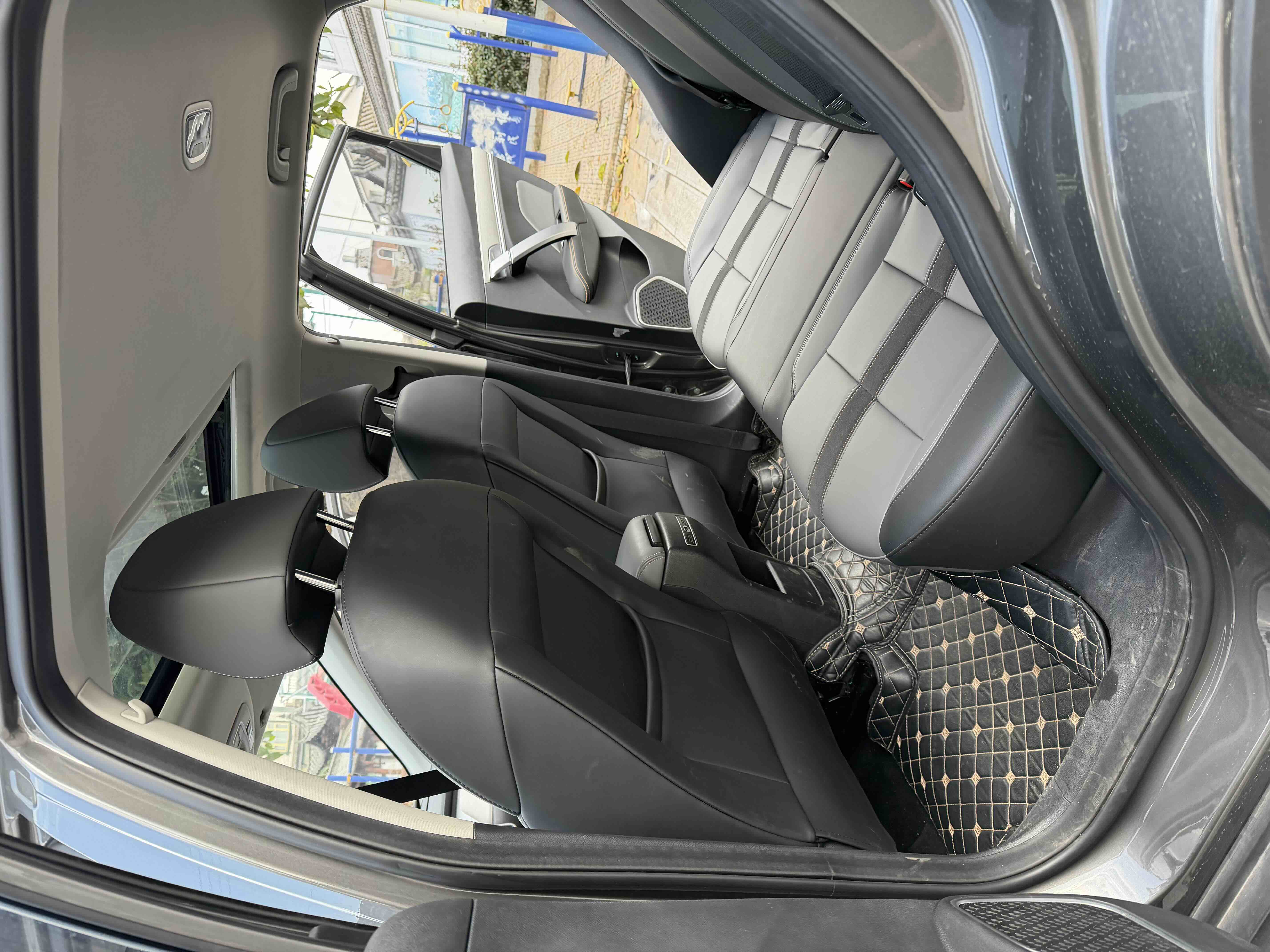 GEELY Coolray 2024 car image #8