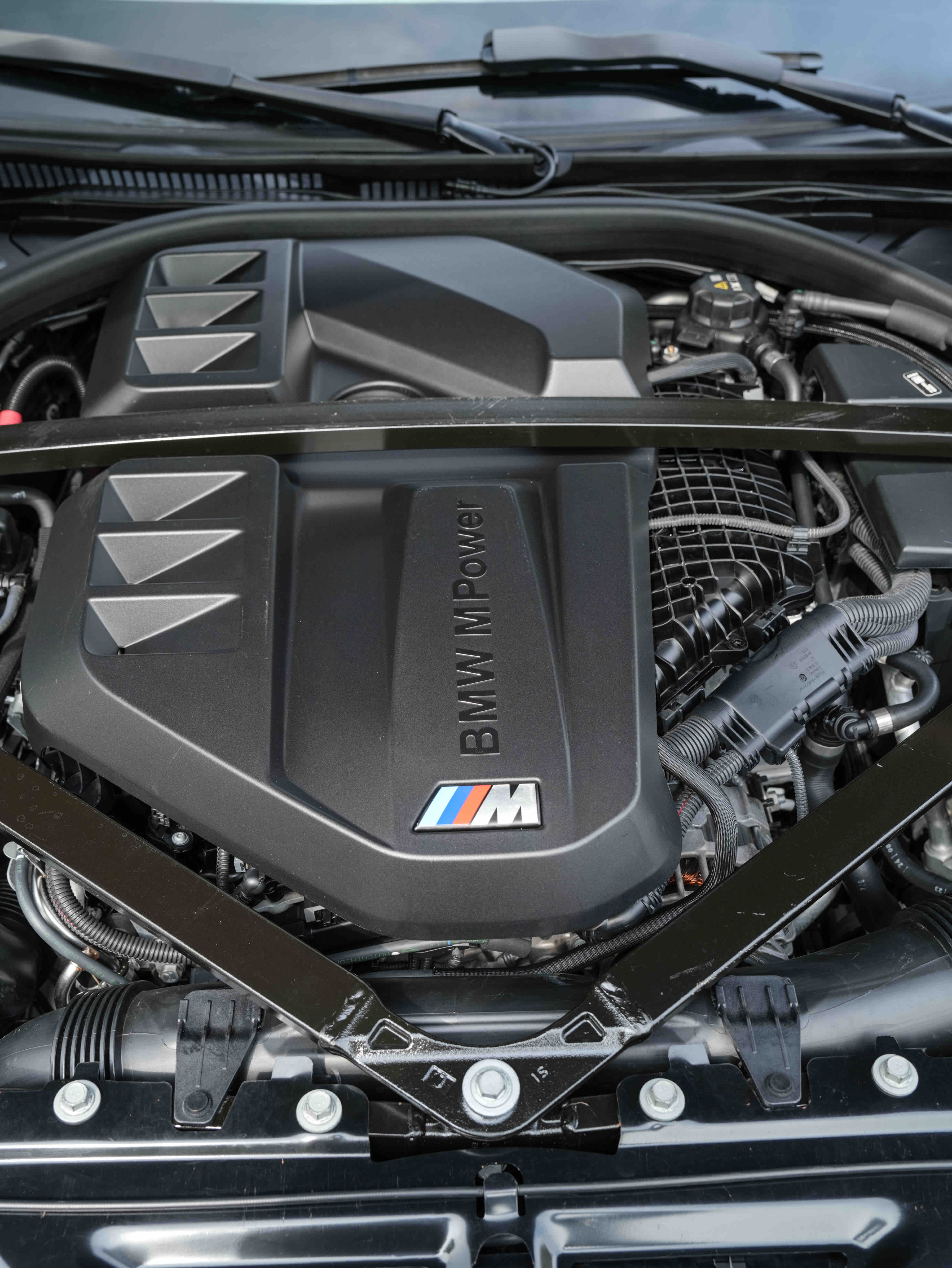 BMW M3 2024 immagine di auto #8