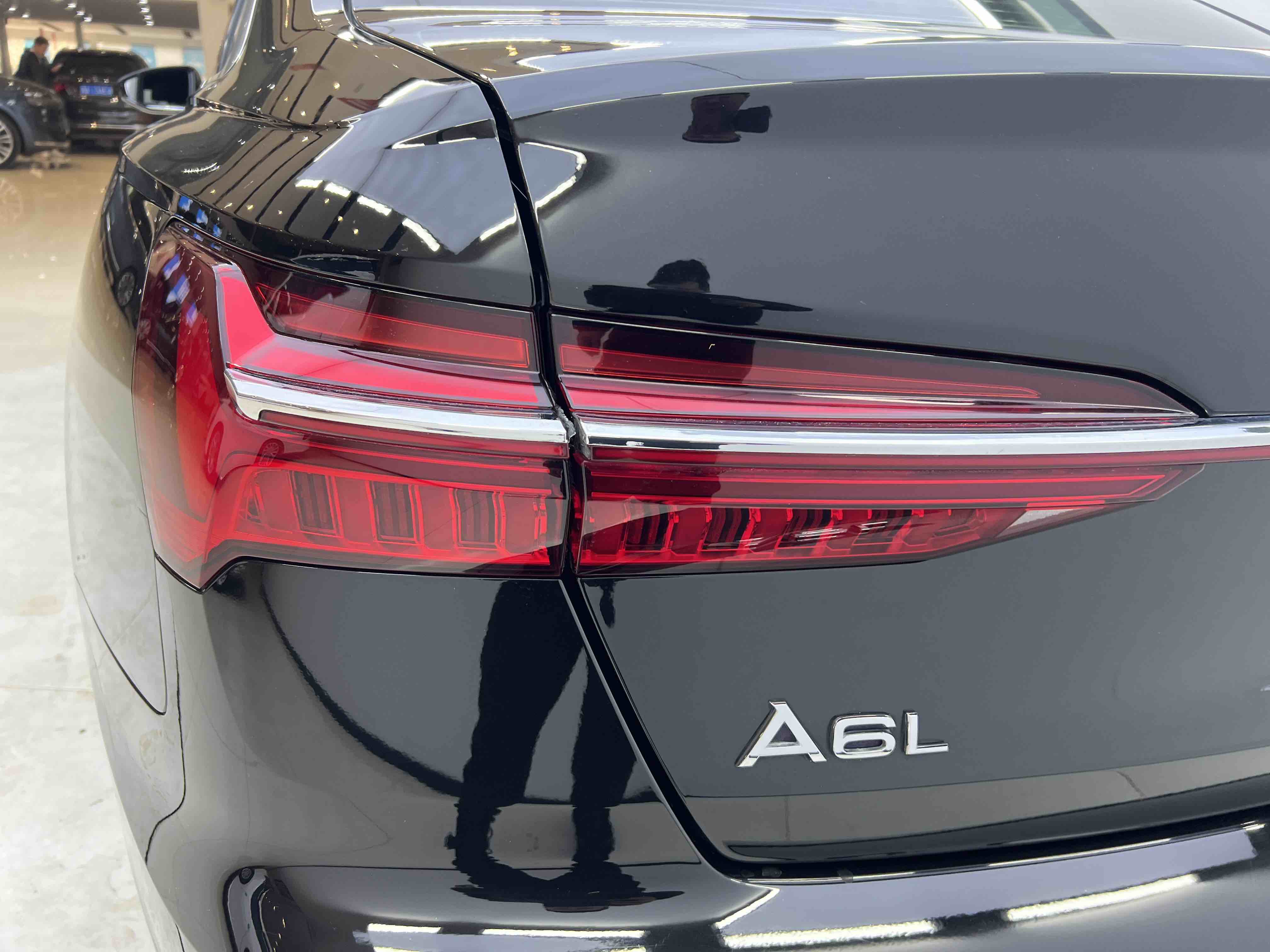 Audi A6L 2023 #8 Audi A6L 2023 car image #8