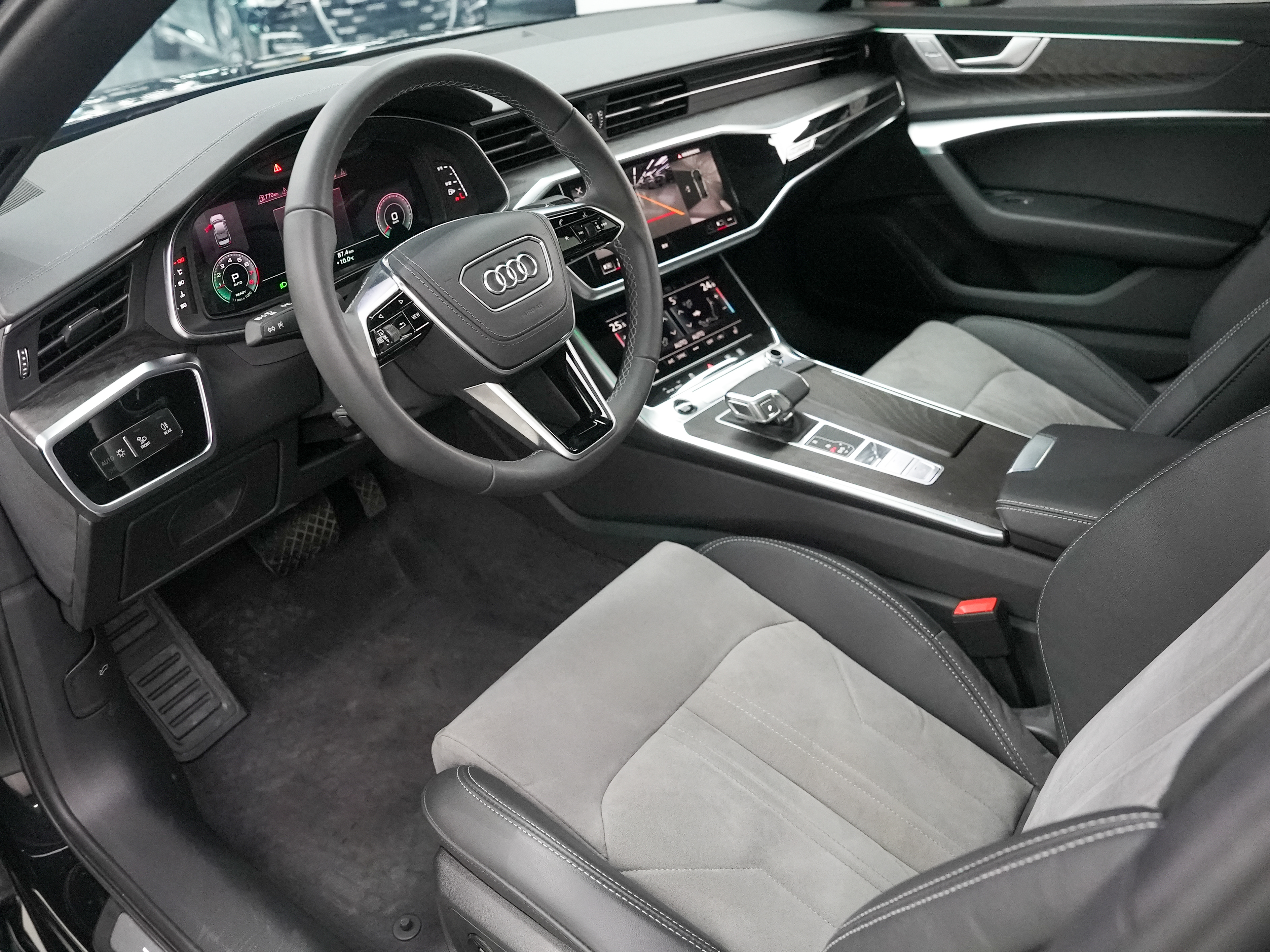 Audi A6L 2023 car image #8