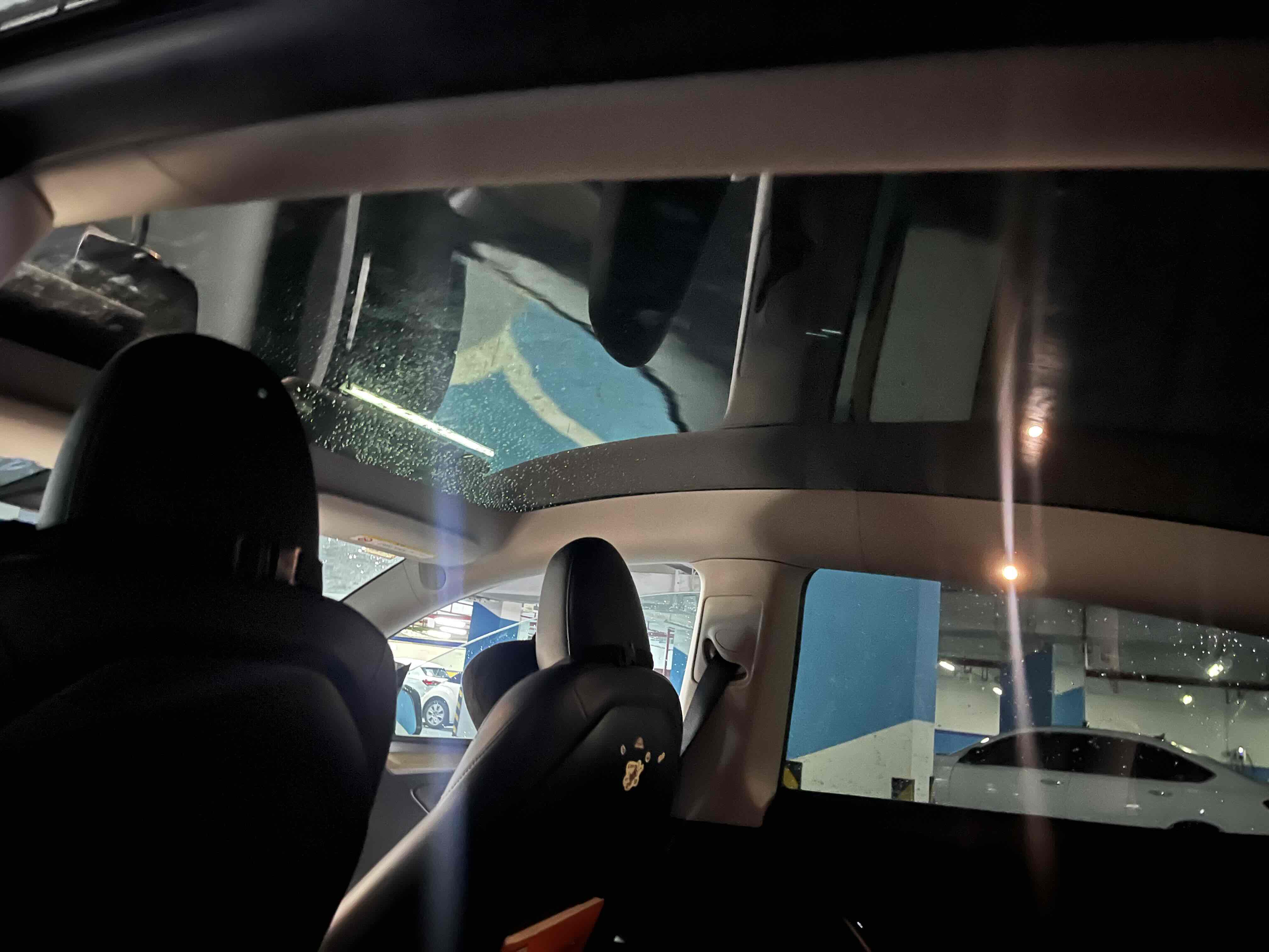 Tesla Model Y 2022 car image #8