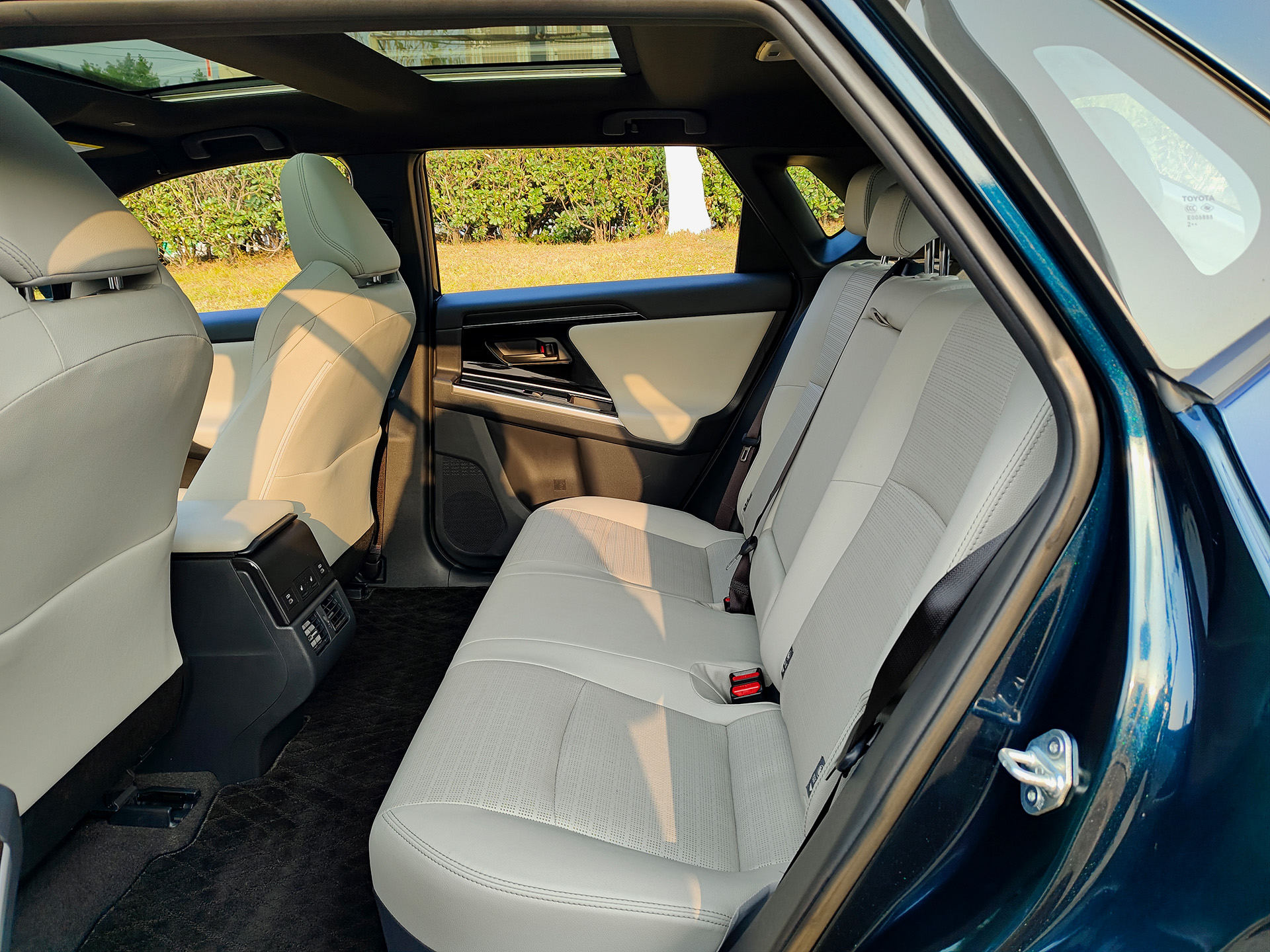 丰田 一汽丰田bZ4X 2023 #8 丰田 一汽丰田bZ4X 2023 汽车图片 #8