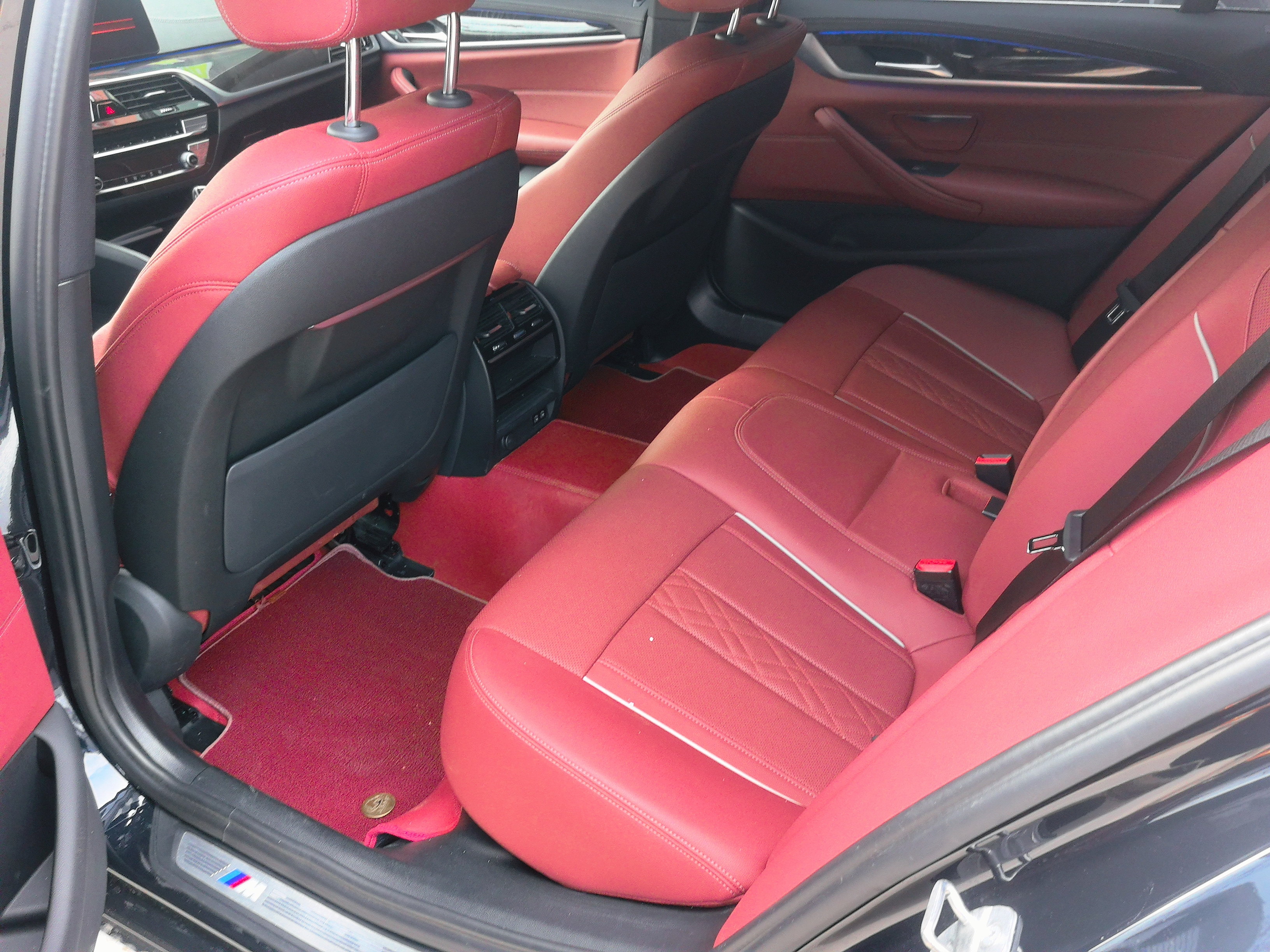 BMW 5 Series 2022 car image #8