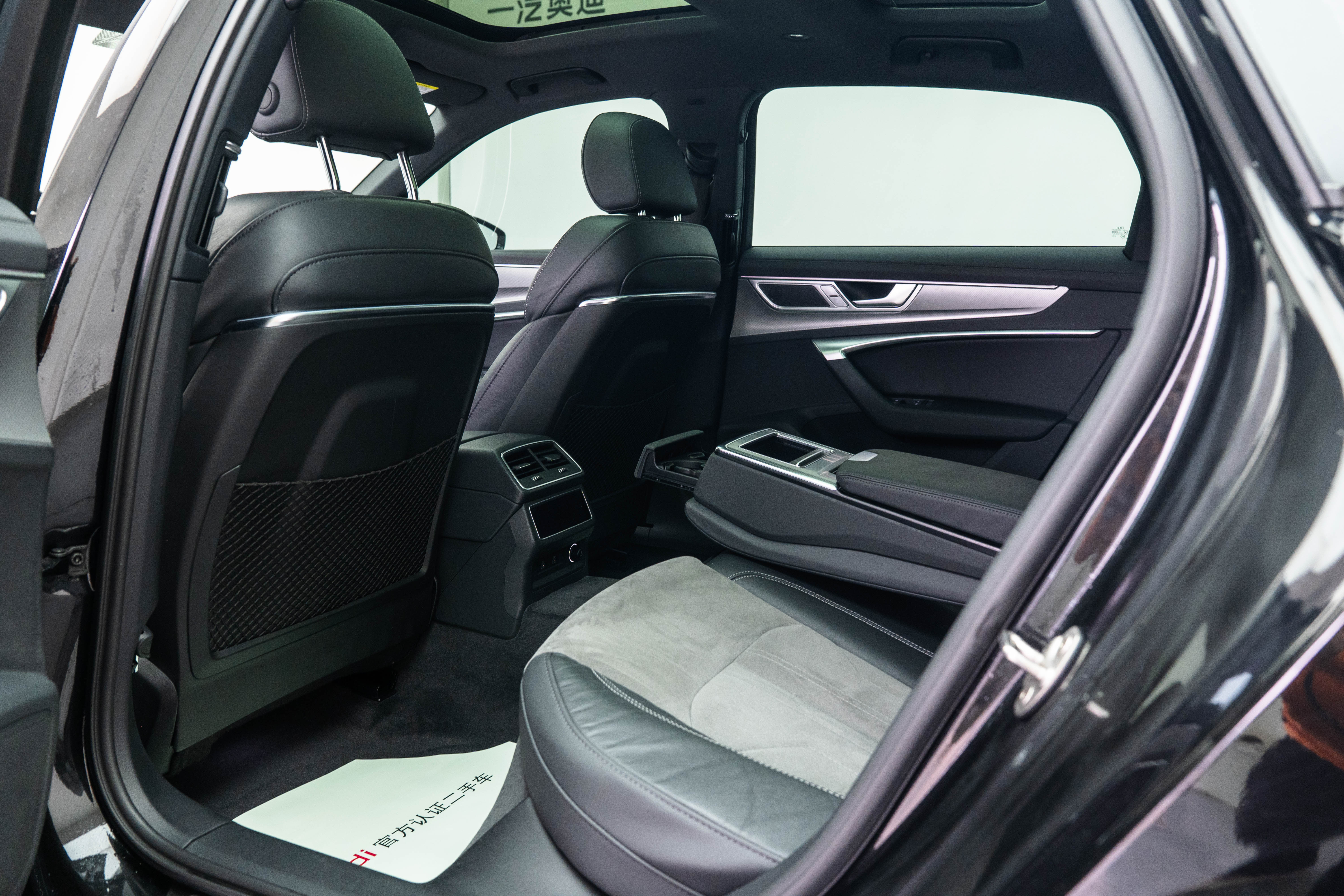 Audi A6L New Energy 2023 #8 Audi A6L New Energy 2023 car image #8