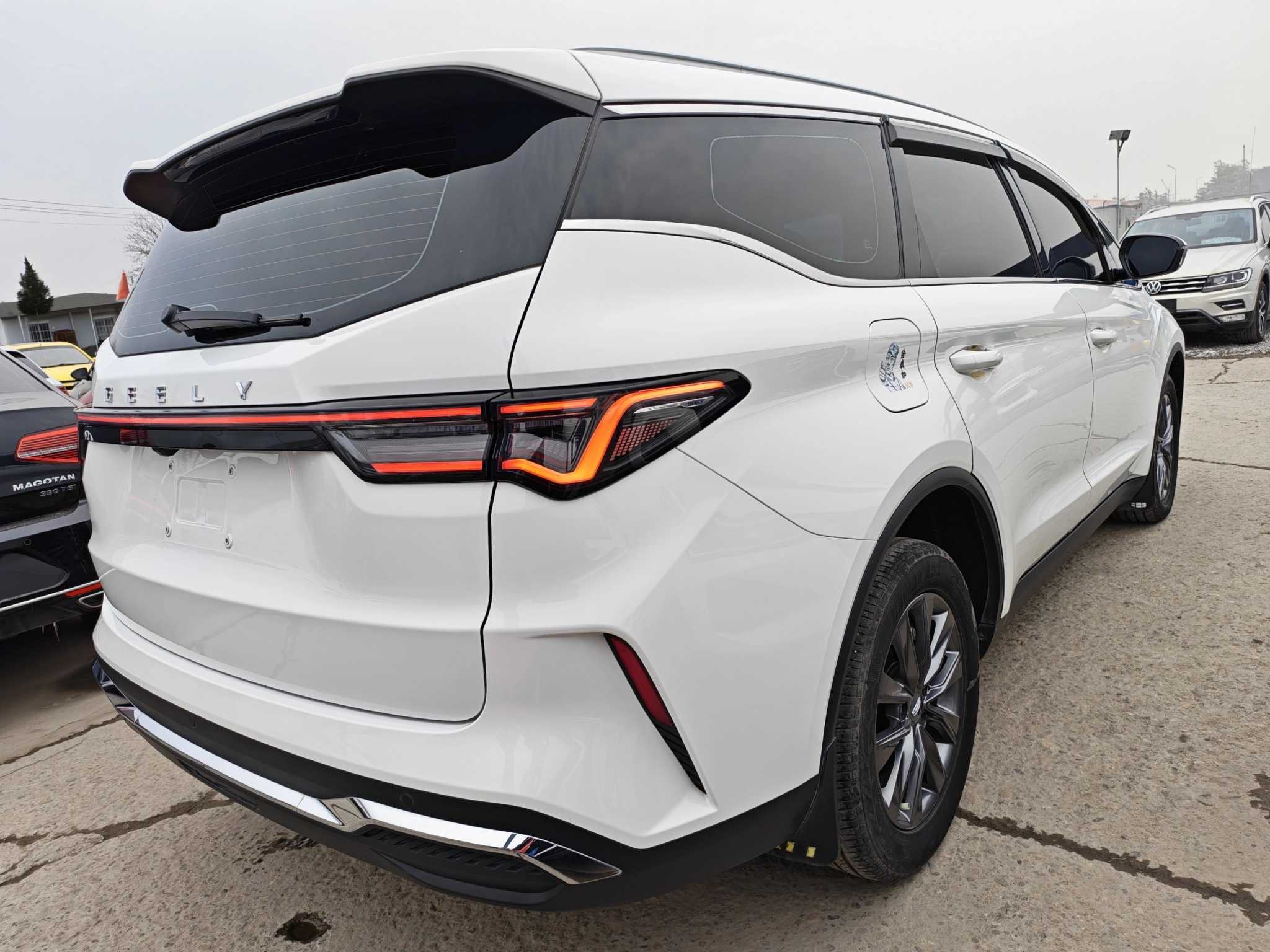 GEELY JiaJi 2023 car image #8