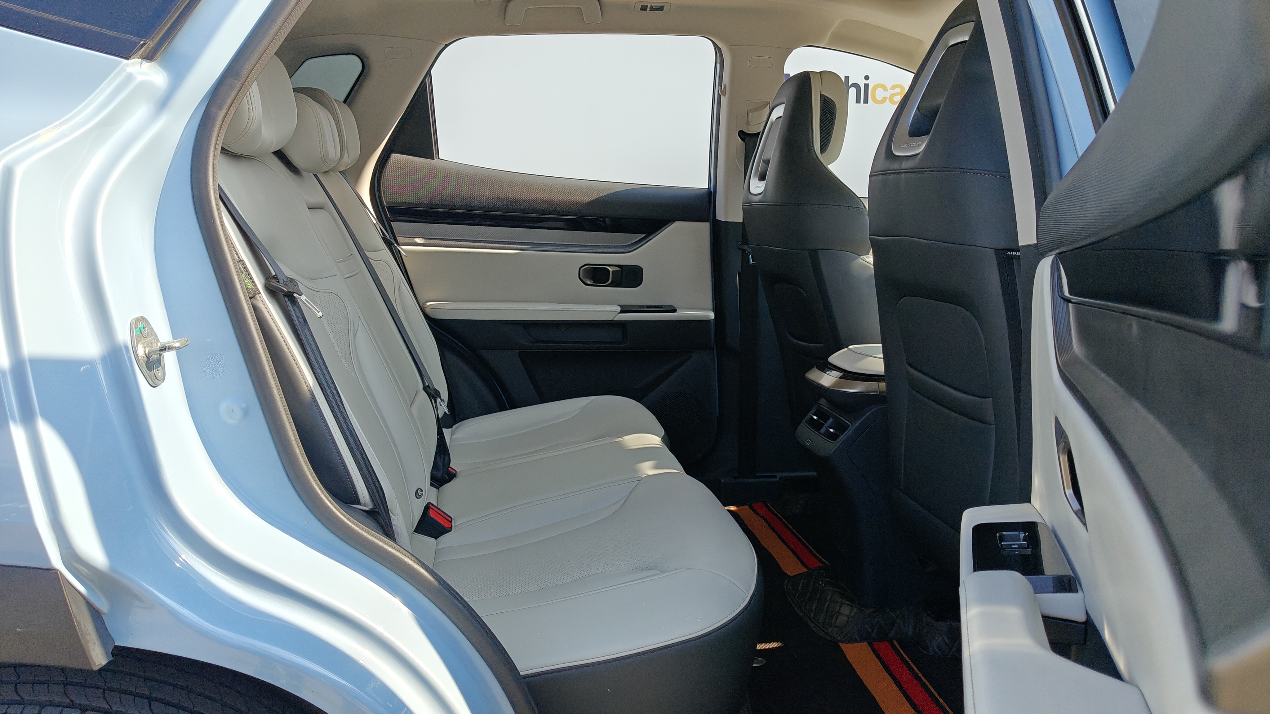 Dashing 2023 car image #8